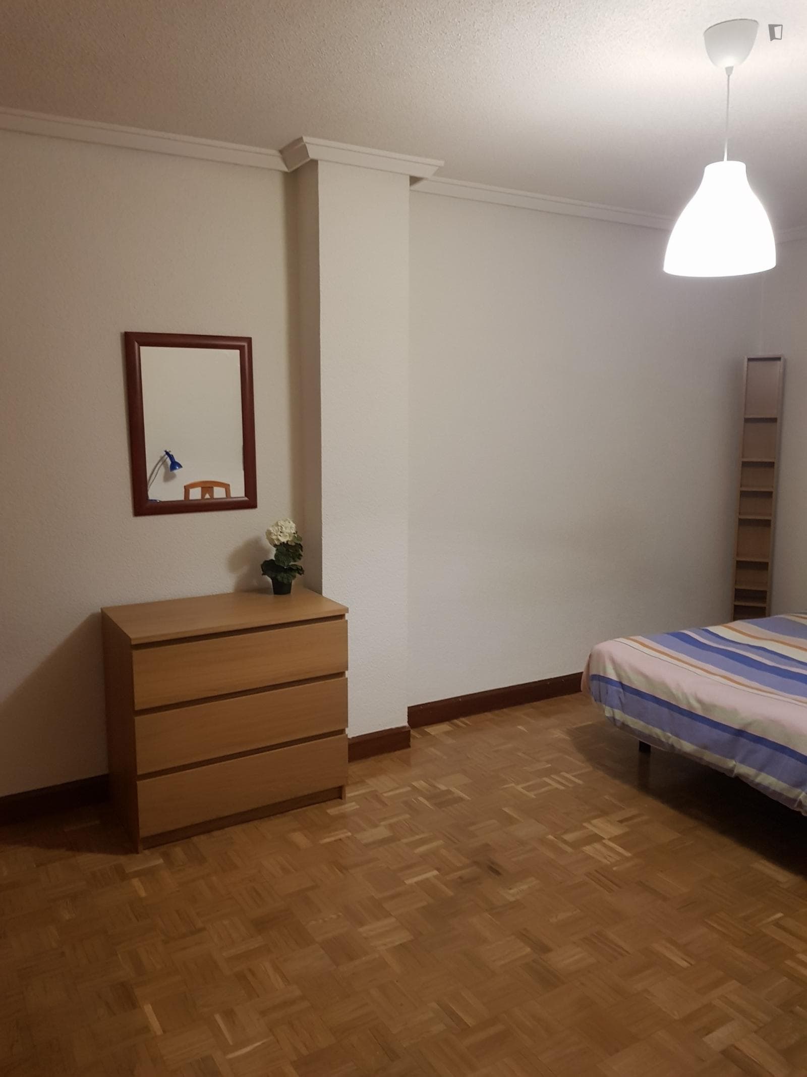 Snug single bedroom in Buenos Aires photo 1