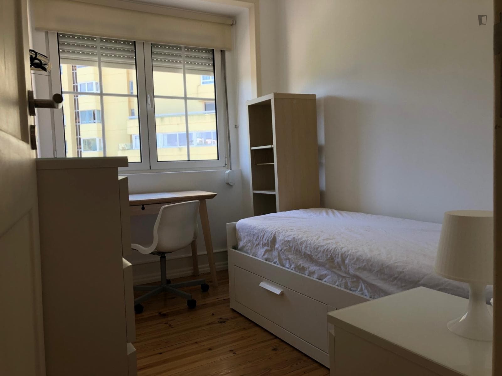 Appealing single bedroom in Sete Rios photo 1