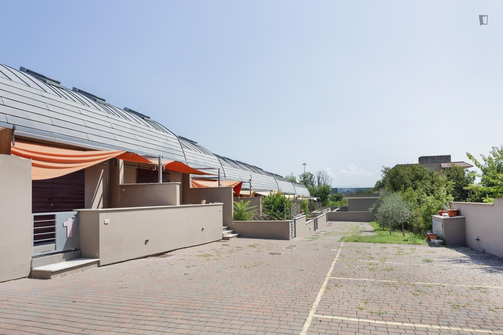 Property photo thumbnail