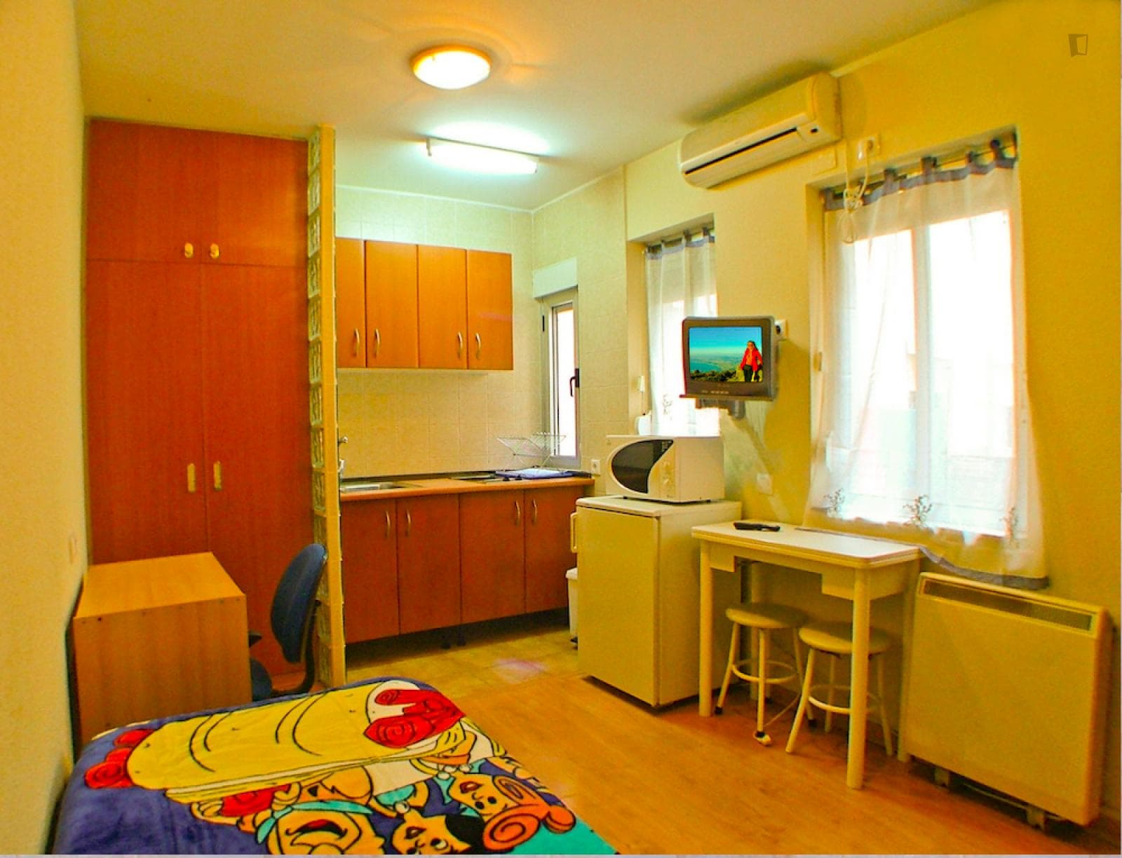 Property photo thumbnail