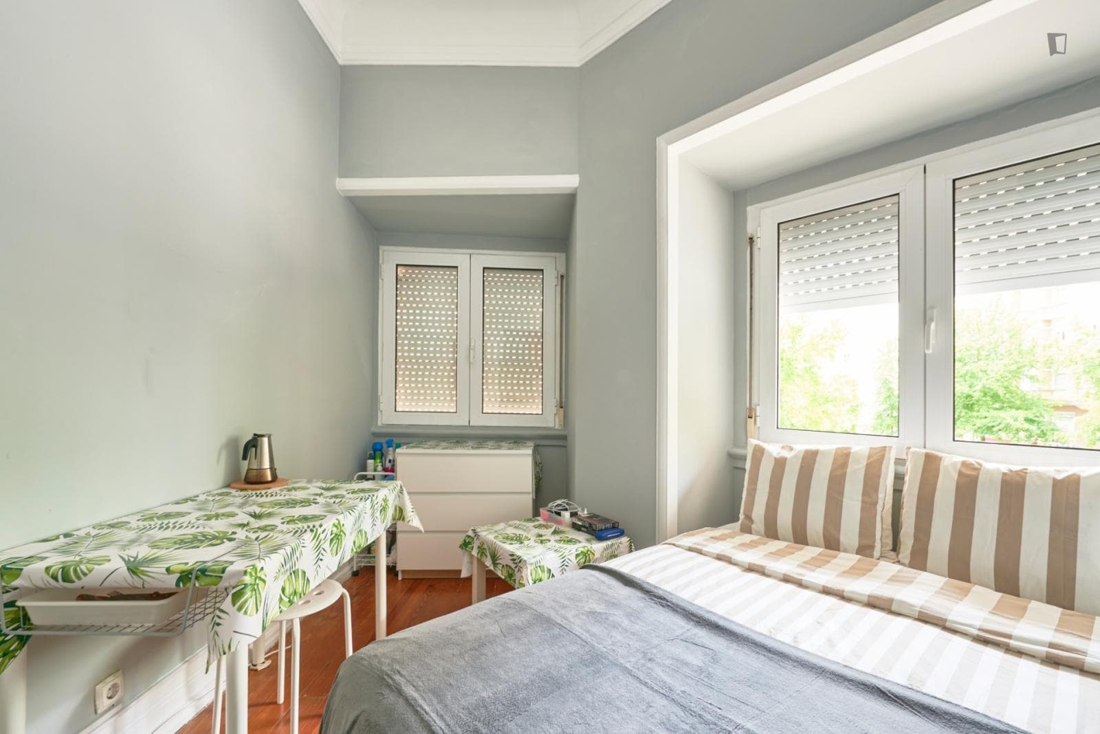 Property photo thumbnail