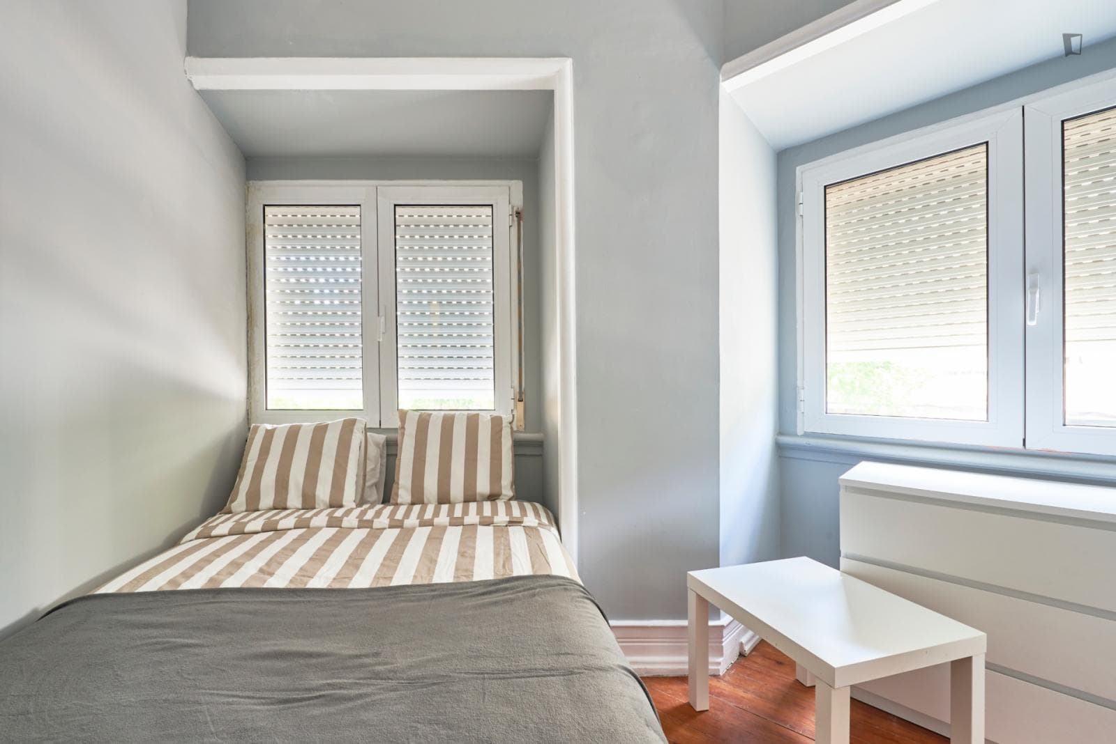 Incredible double bedroom near Jardim Fernando Pessa photo 1