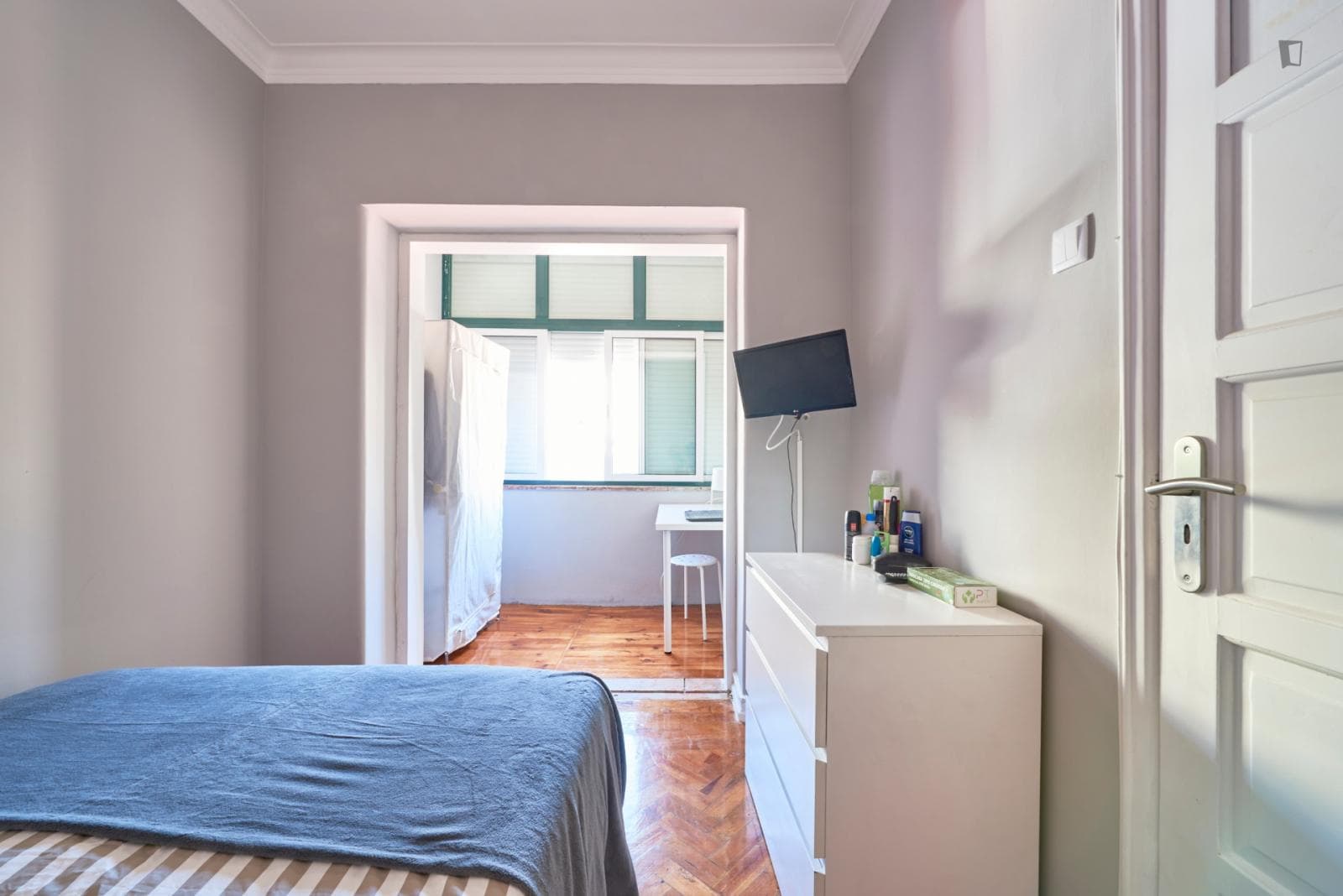Property photo thumbnail