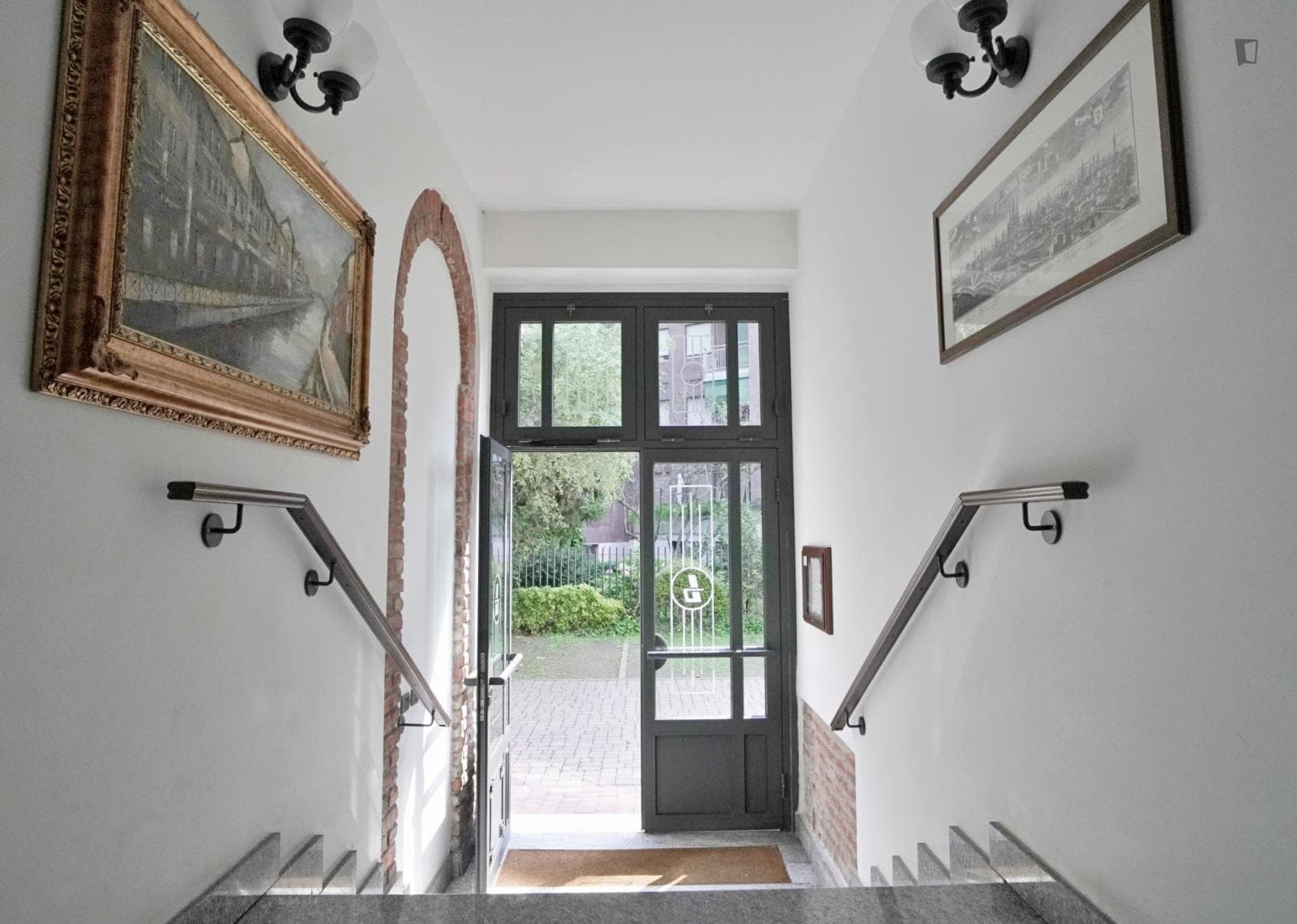 Enchanting Apartment on the Naviglio della Martesana photo 1