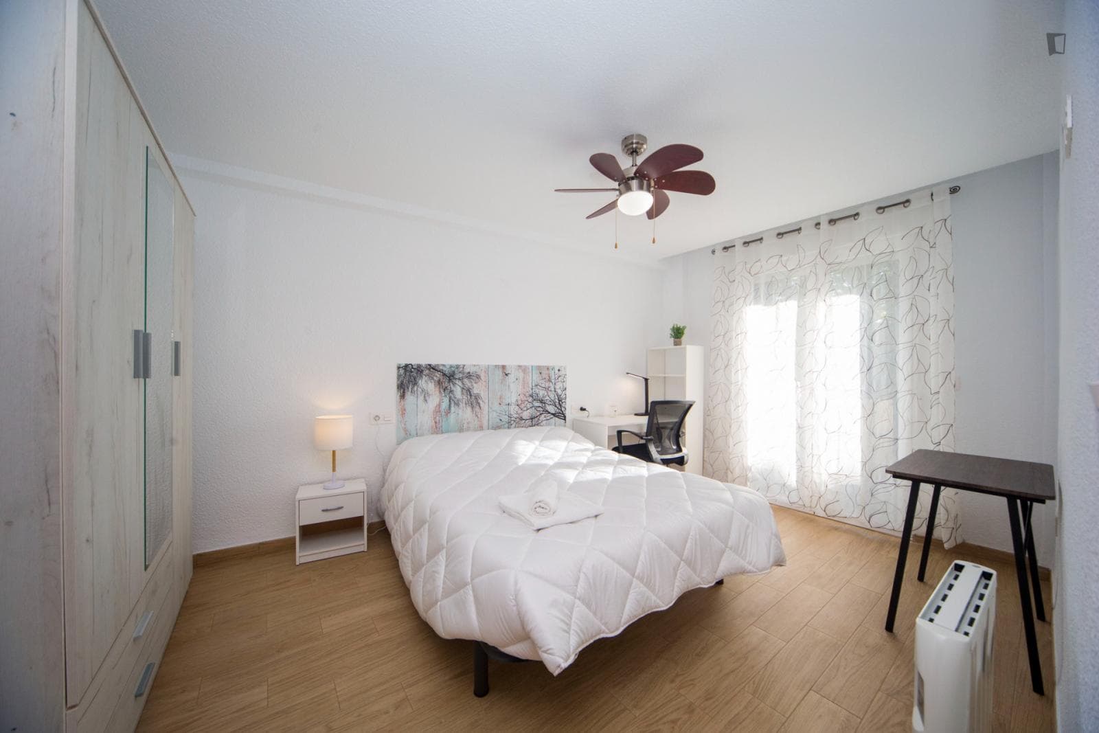 Really nice double bedroom, with balcony, in San Ildefonso photo 1