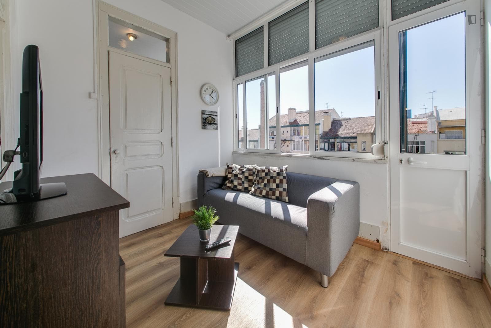 Property photo thumbnail