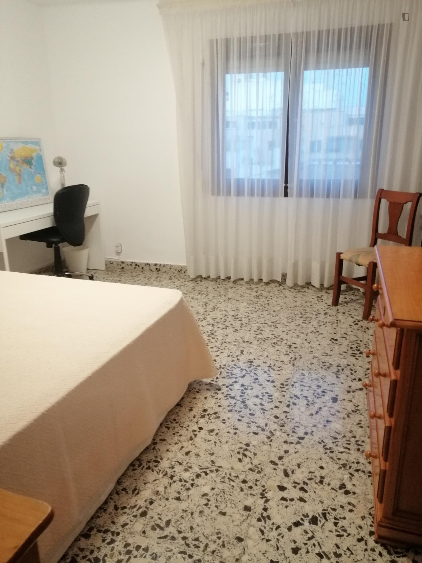 Pleasant double bedroom in Bons Aires photo 1