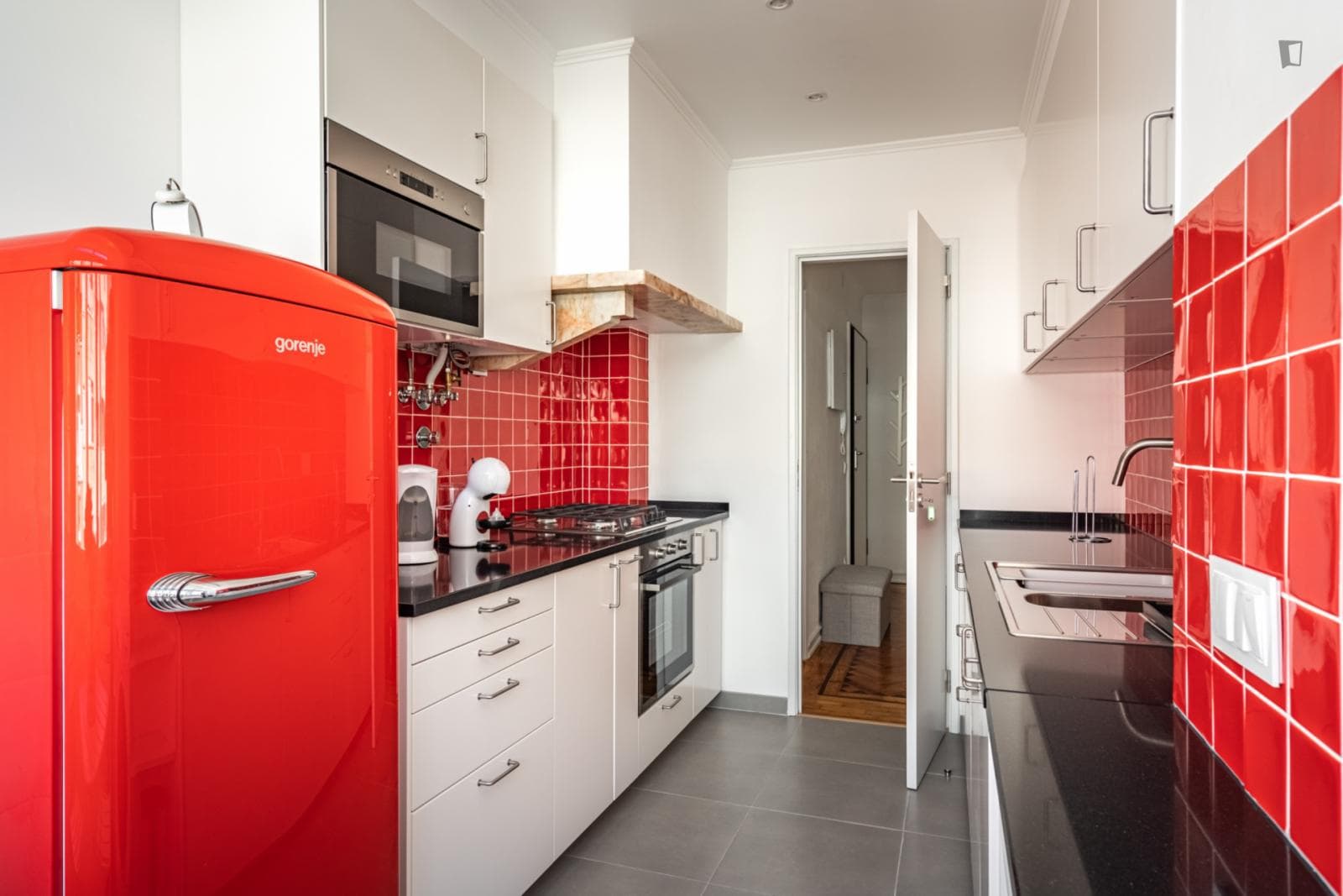 Stupendous 2-bedroom apartment in Penha de França photo 1