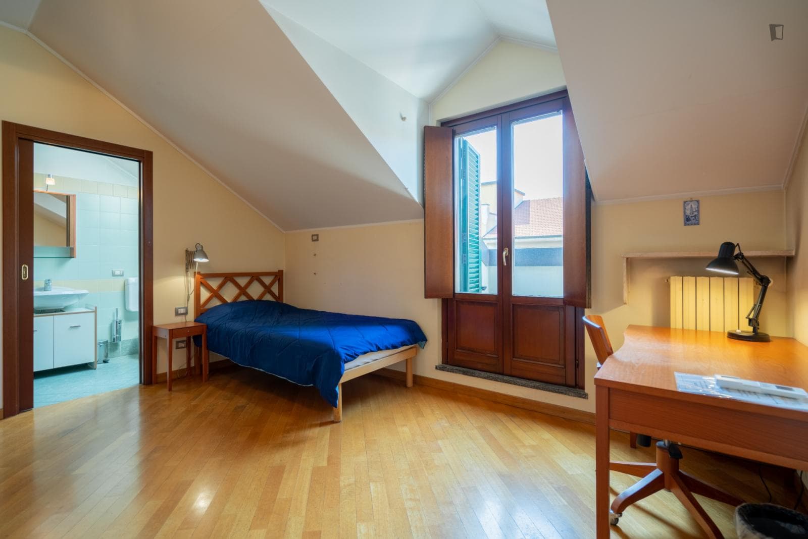 Property photo thumbnail