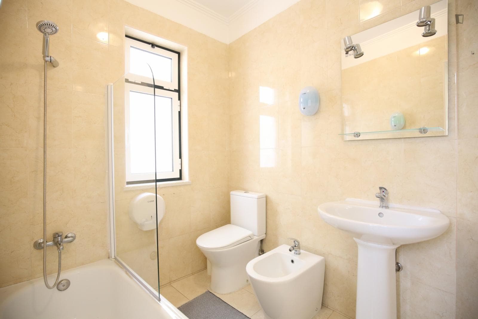 Property photo thumbnail