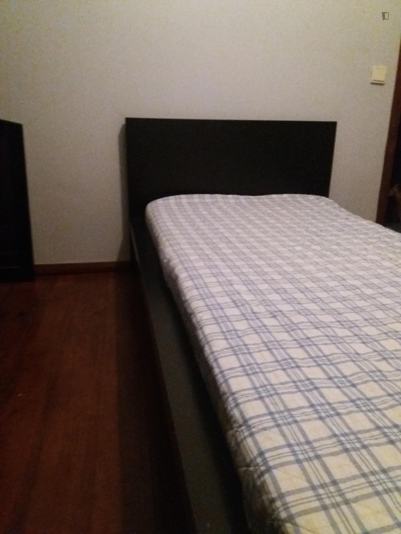 Single bedroom in a house 2WC, near FEP, FEUP, FMDUP, FDUP, Polo Asprela photo 1