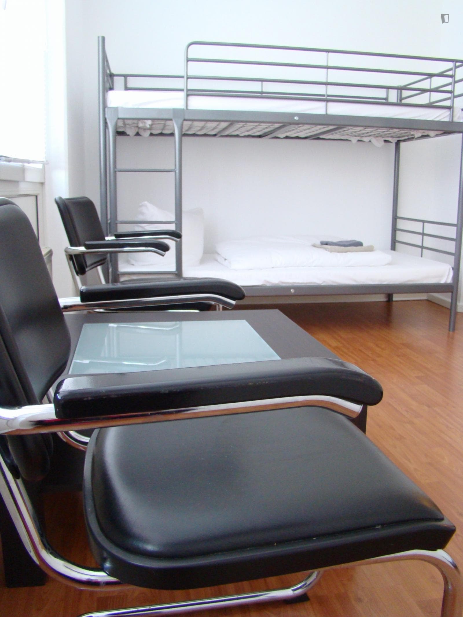 Elegant double bedroom in a 2 room apartment near POTSDAMER PLATZ photo 1