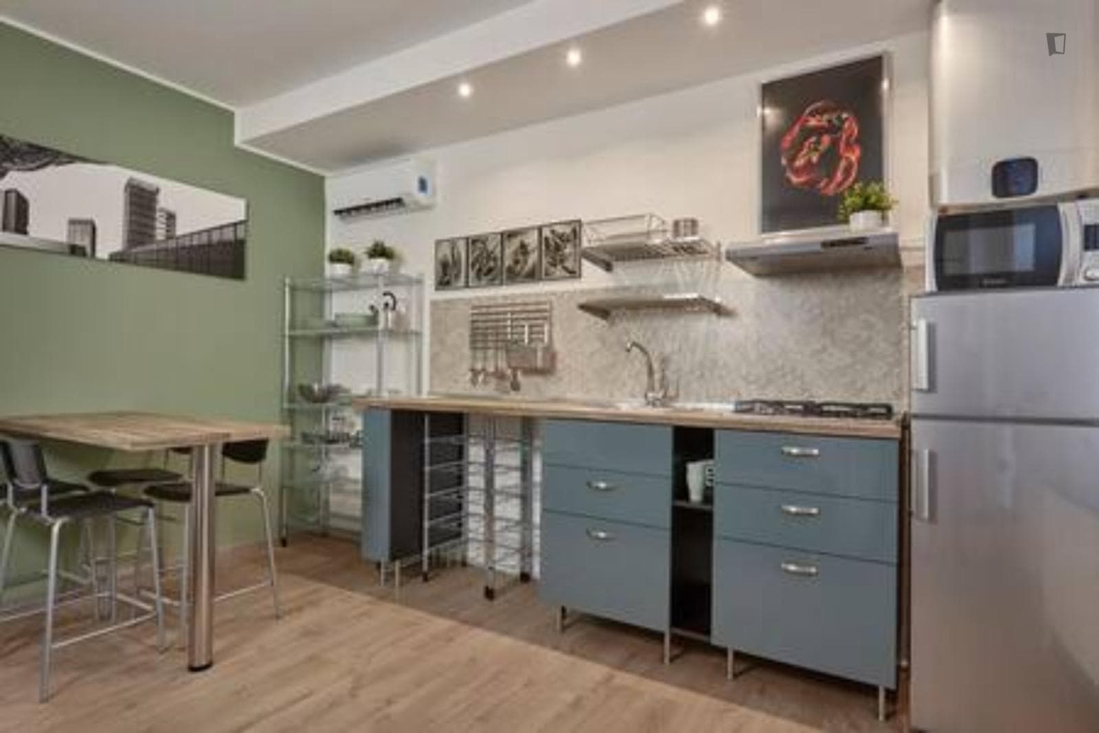 Property photo thumbnail