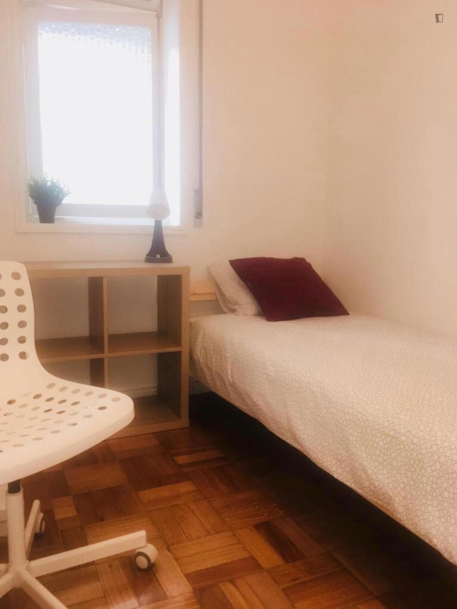 Cosy single ensuite bedroom in Boavista photo 1