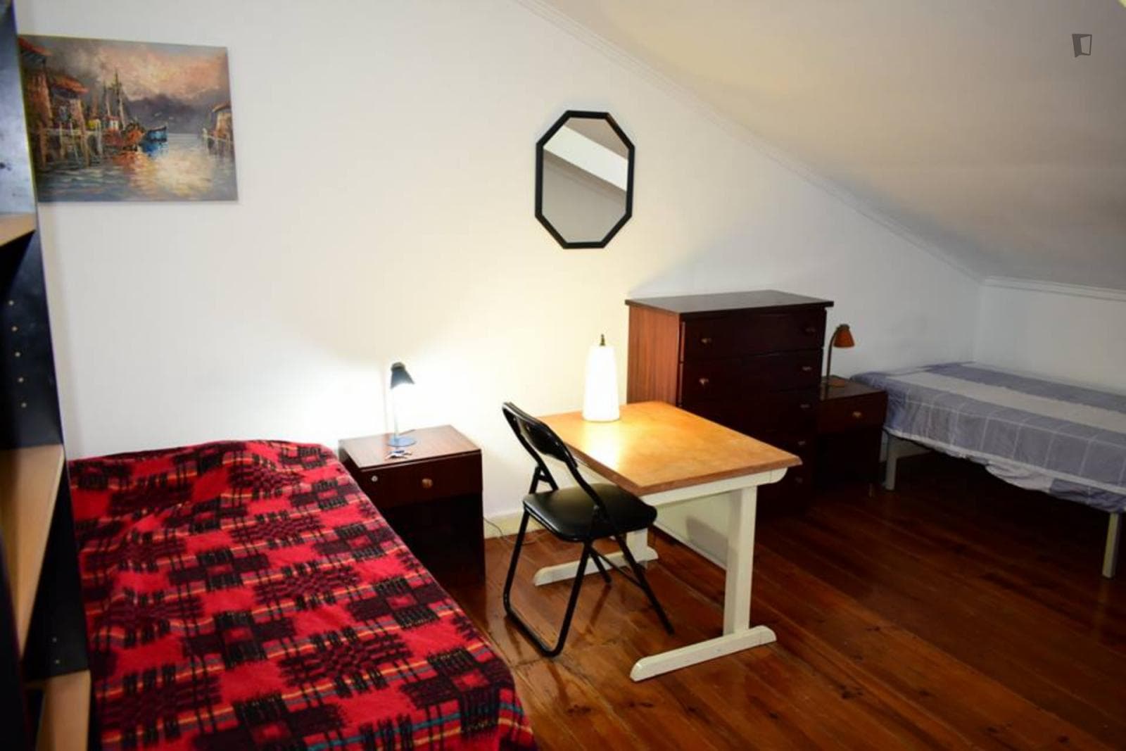 Tasteful Single bedroom in Intendente photo 1