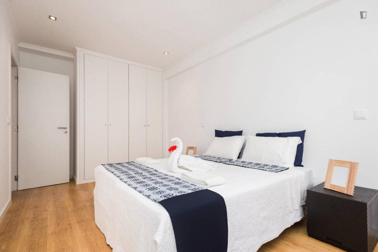 Very pleasant 4-bedroom apartment in Mouraria photo 1