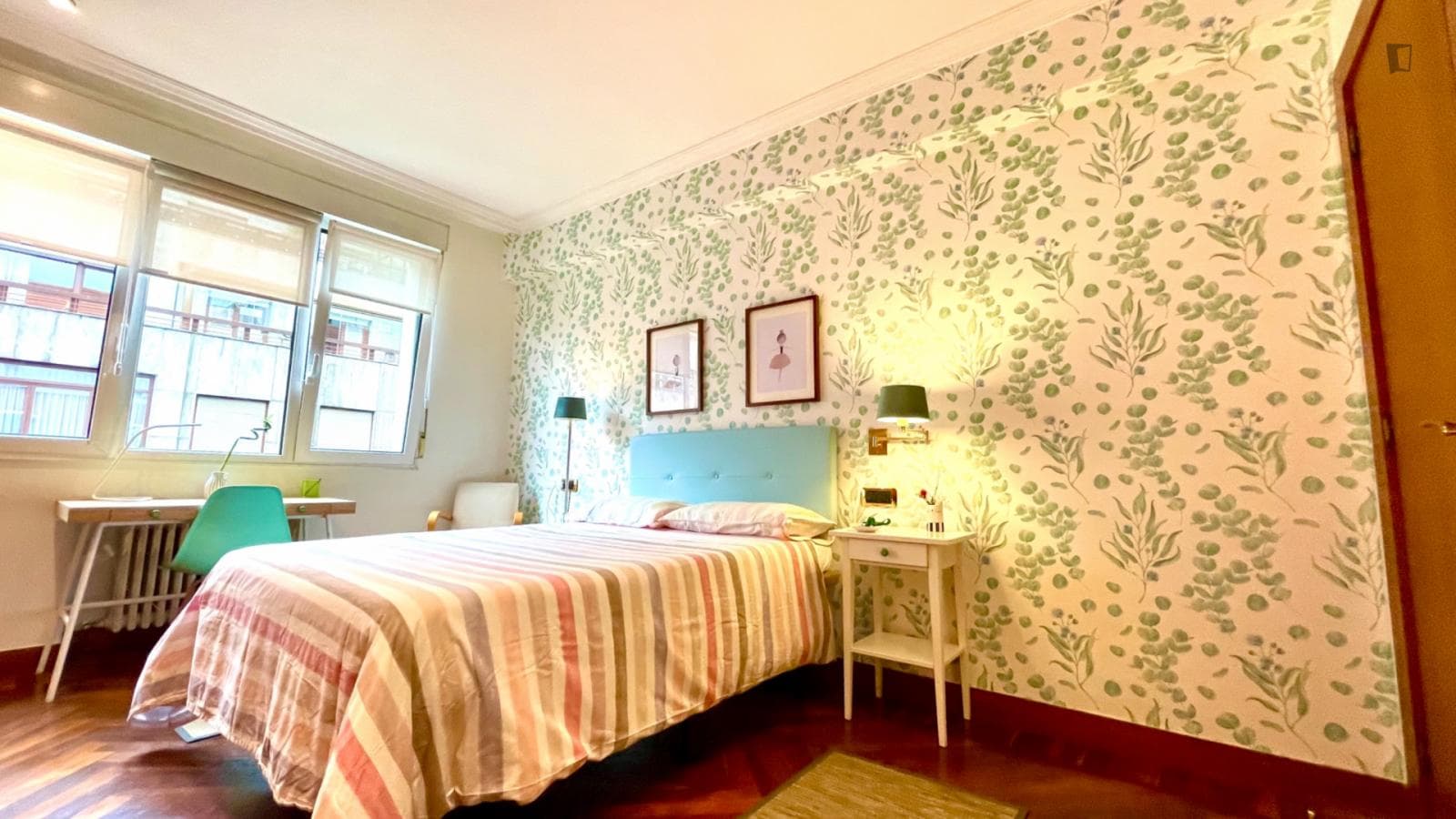 Wonderful double bedroom in a 6-bedroom apartment, in Indautxu photo 1