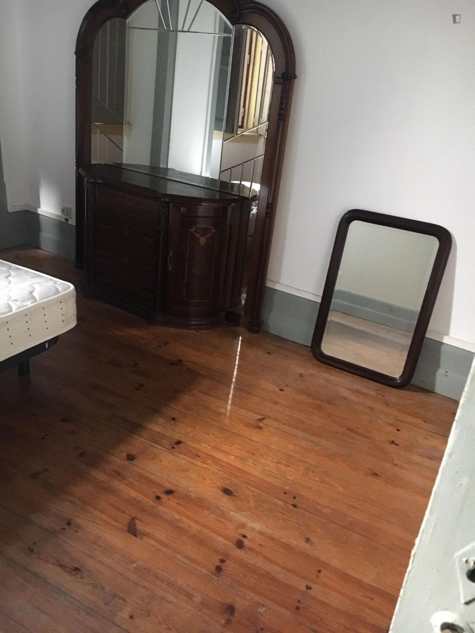 Nice double bedroom not too far from Universidade de Coimbra photo 1