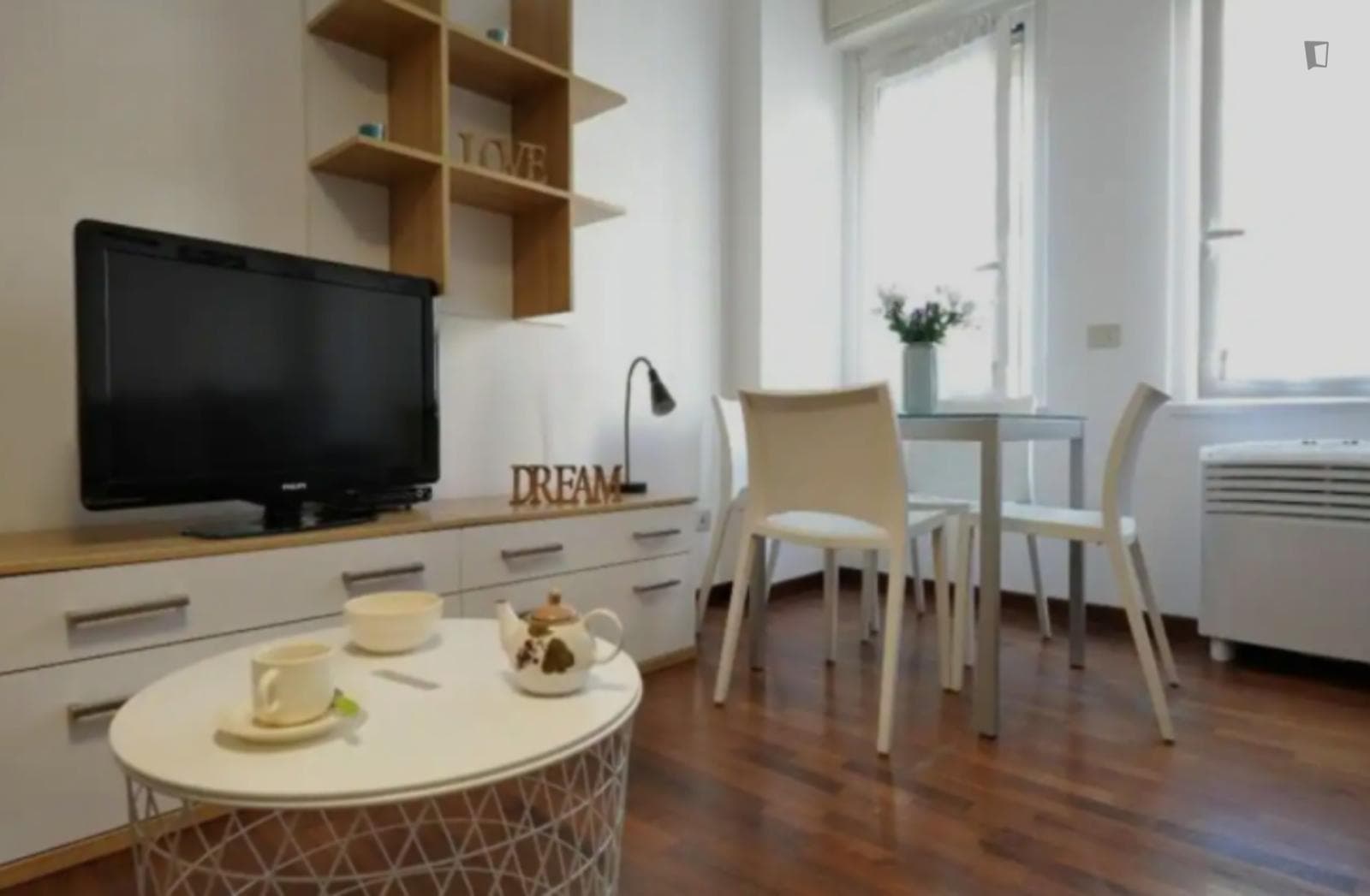 Attractive 1-bedroom apartment near the Gamabara metro photo 1
