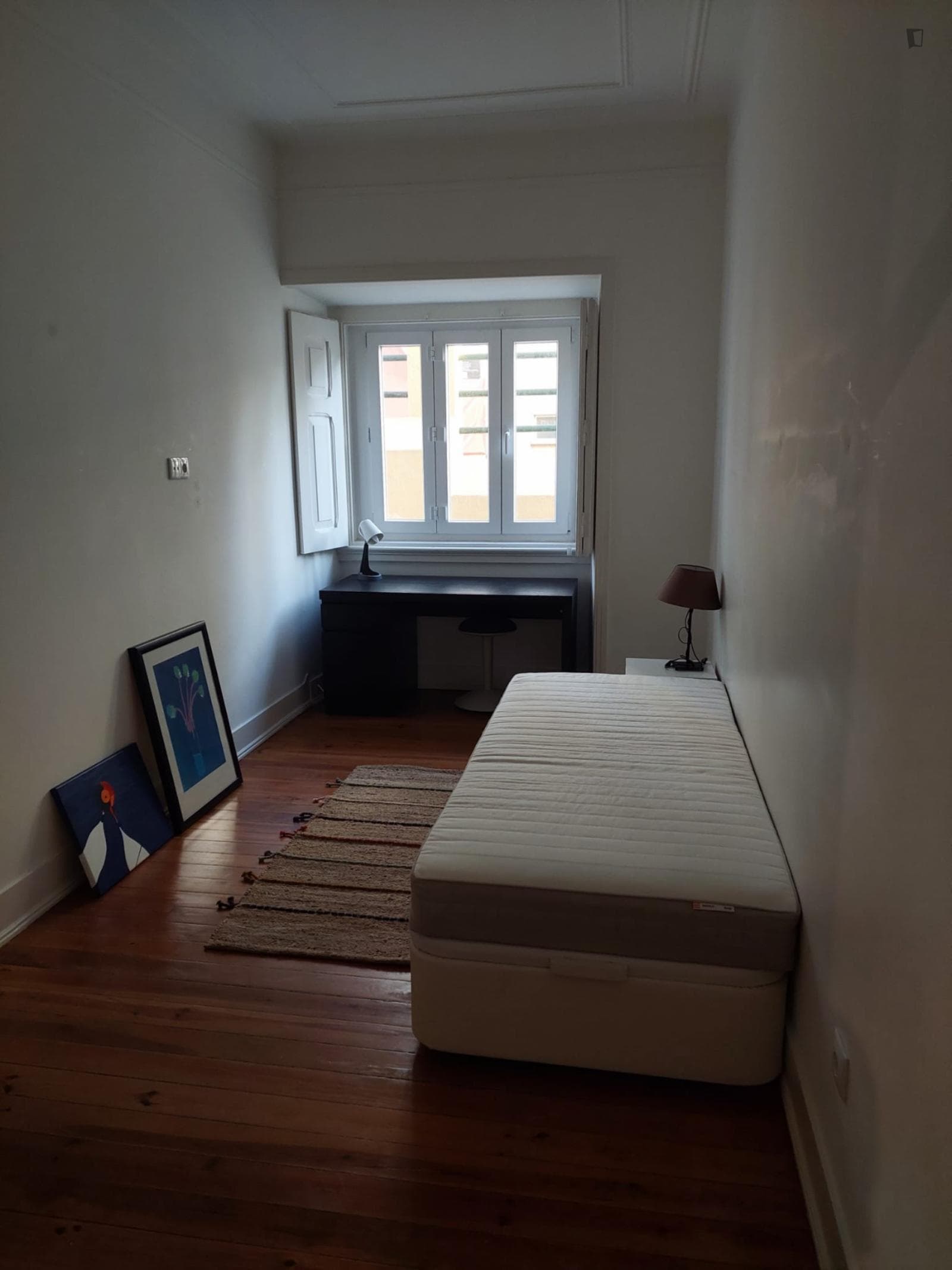 Confortable single bedroom close to Inst. Sup. Agronomia and Universidade Ajuda photo 1