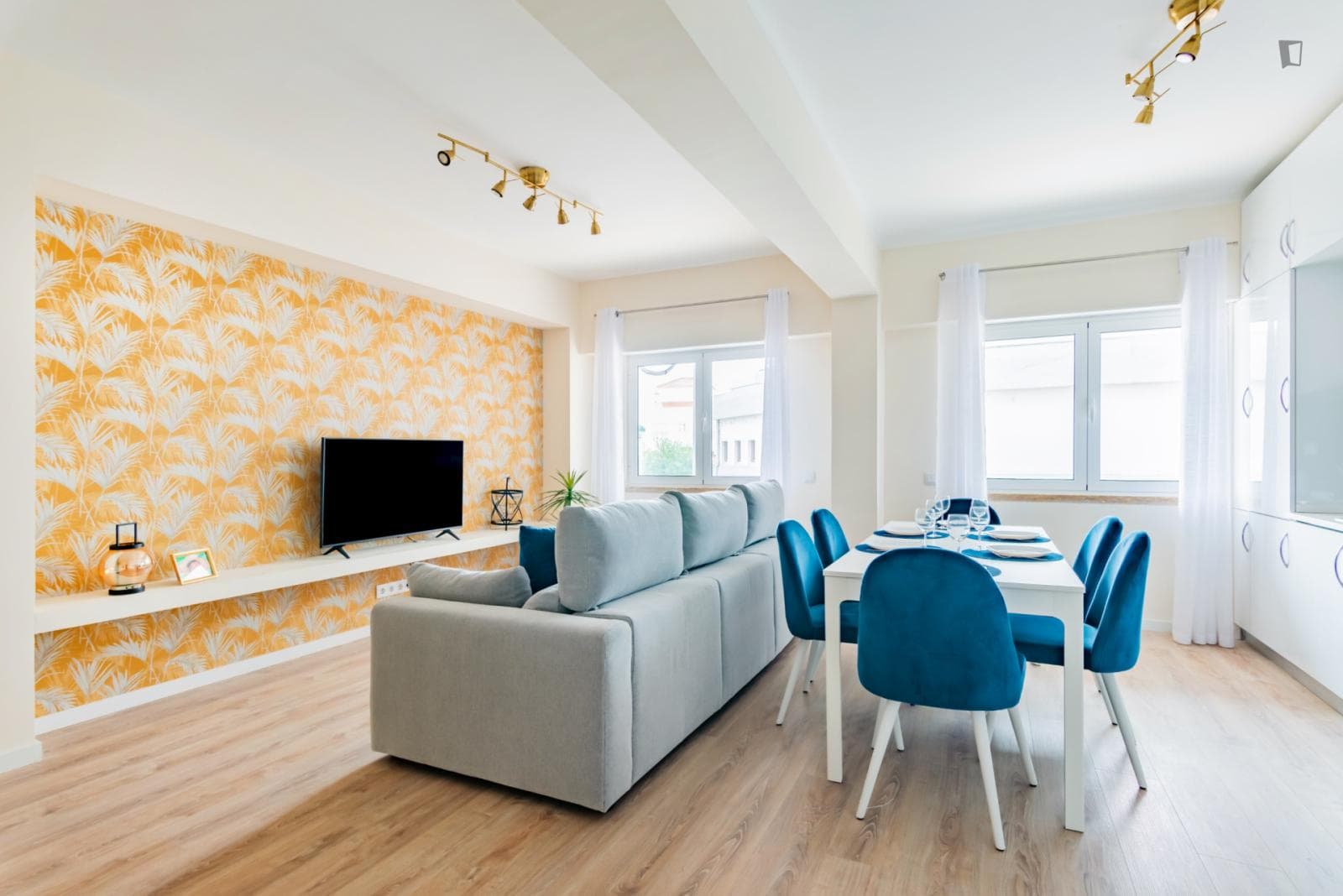 Property photo thumbnail