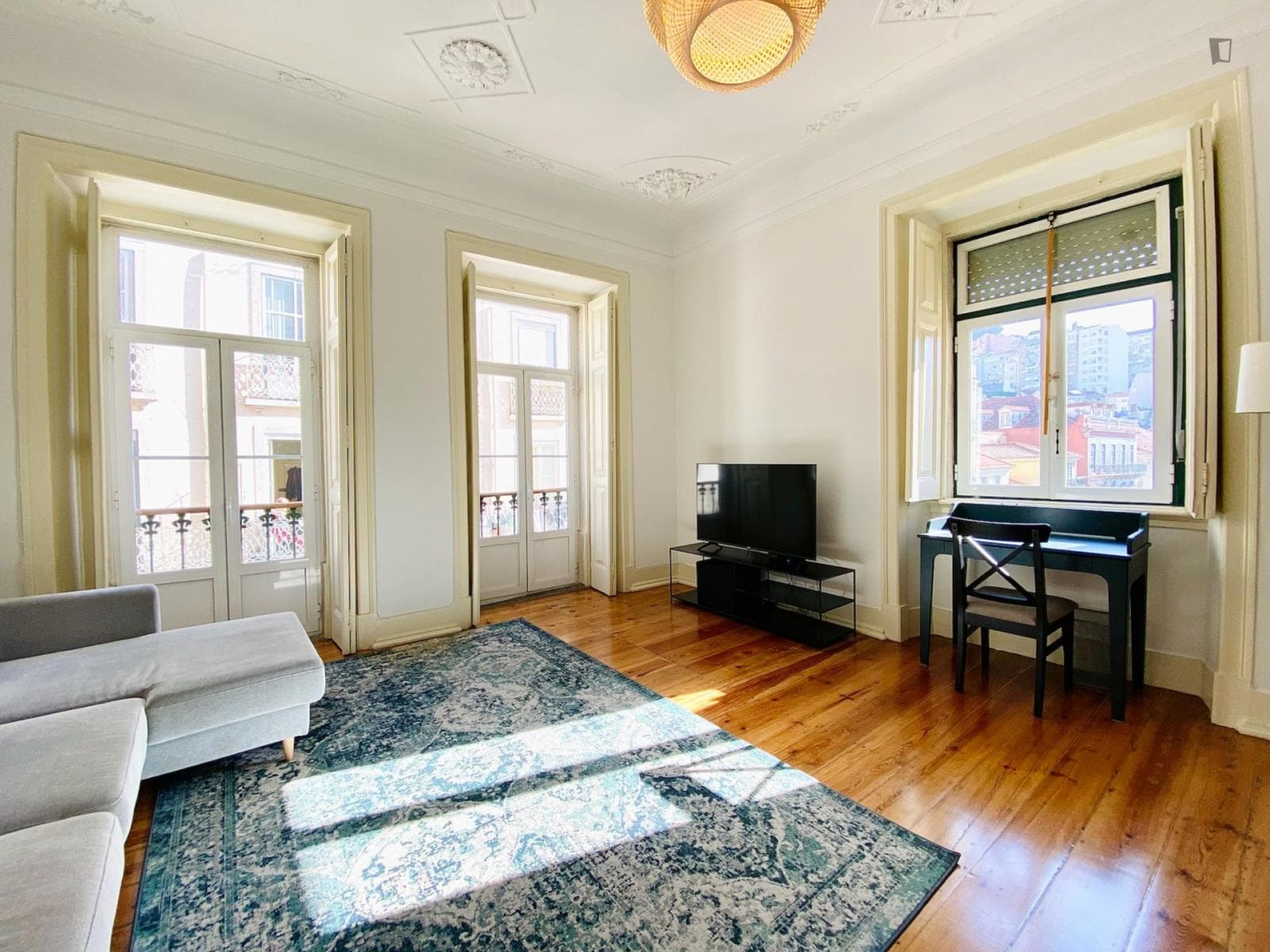 Property photo thumbnail