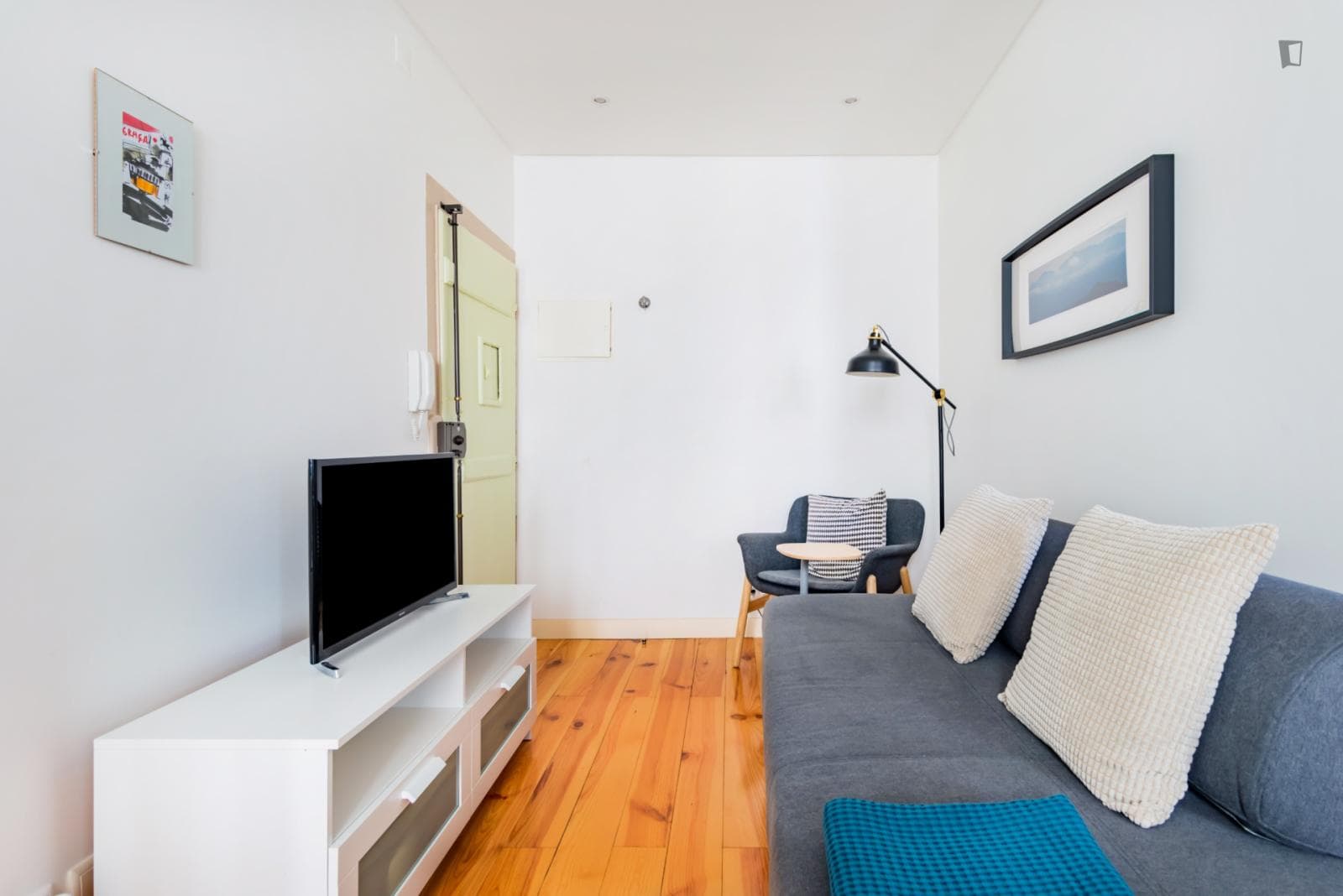 Property photo thumbnail