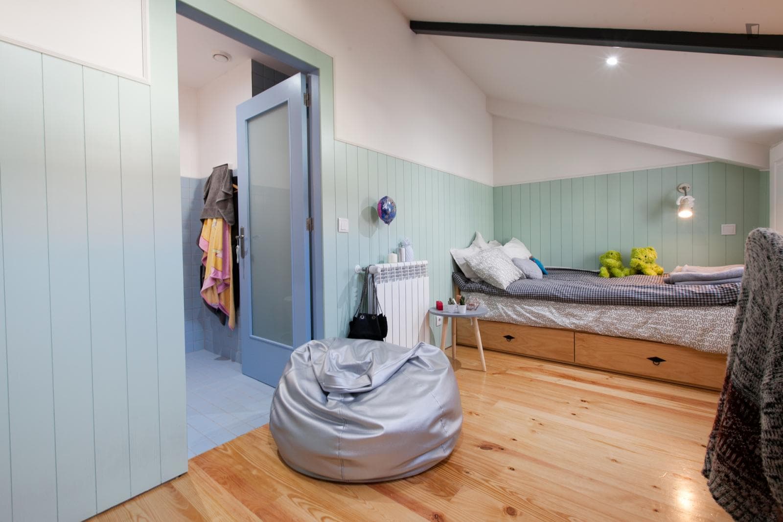 Property photo thumbnail