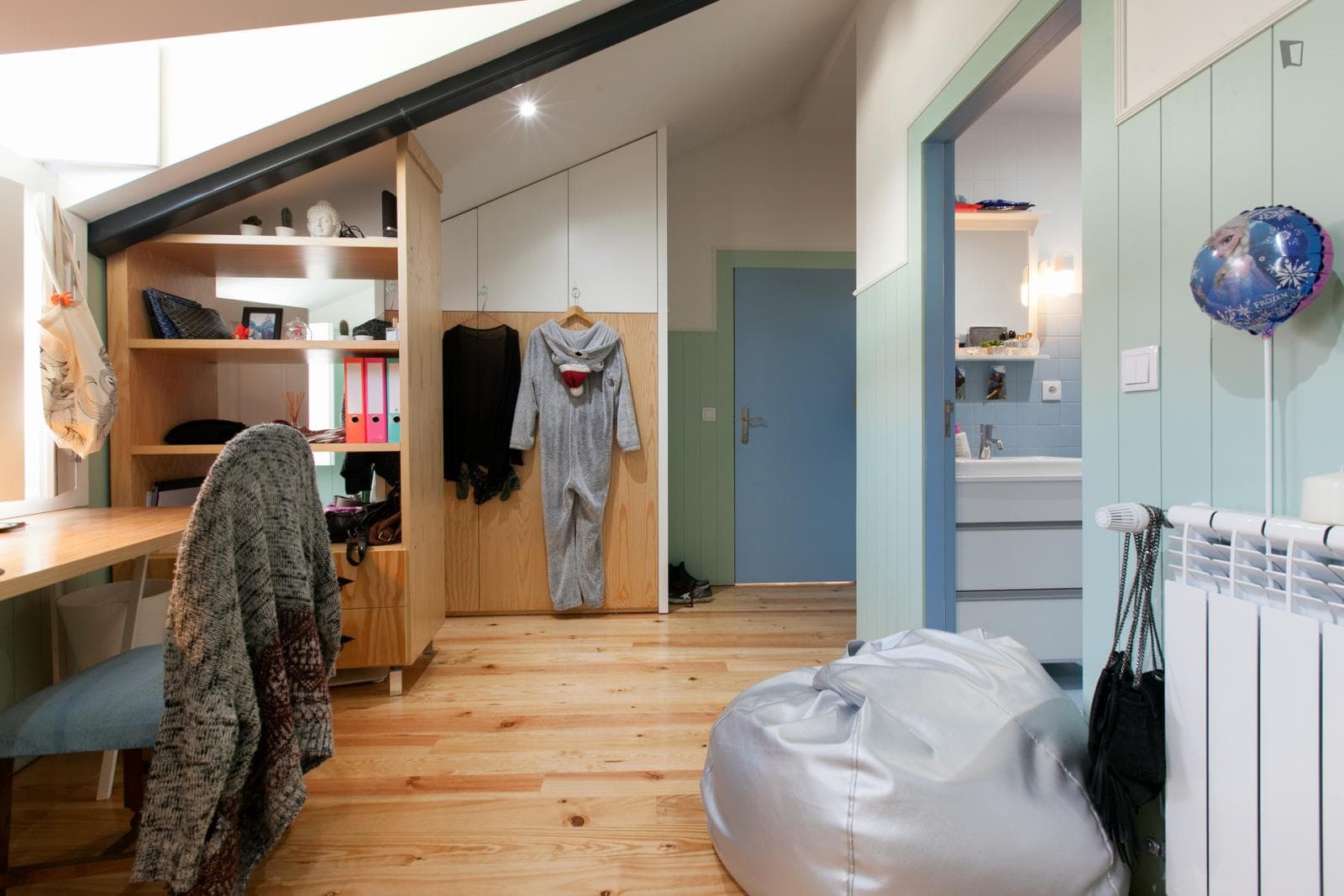 Property photo thumbnail