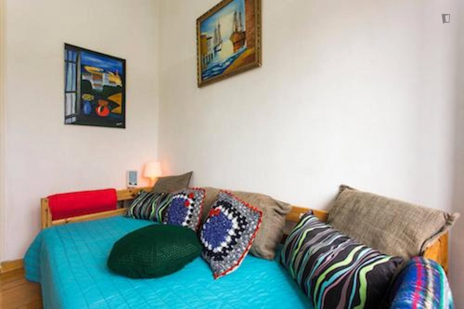 Cosy 1-bedroom apartment near the Santa Apolónia train station photo 1