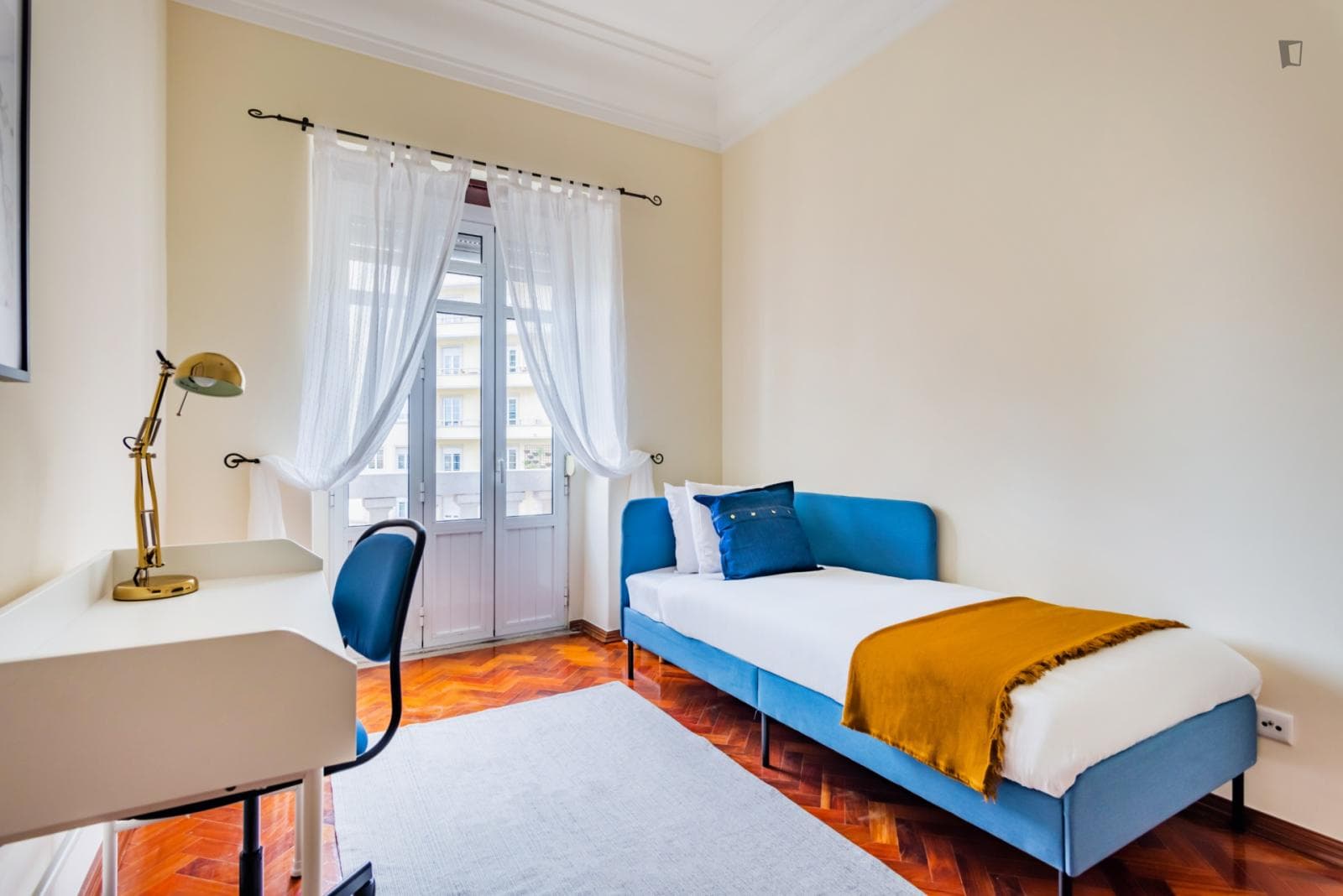 Large and modern 4-bedroom flat in Amoreiras photo 1