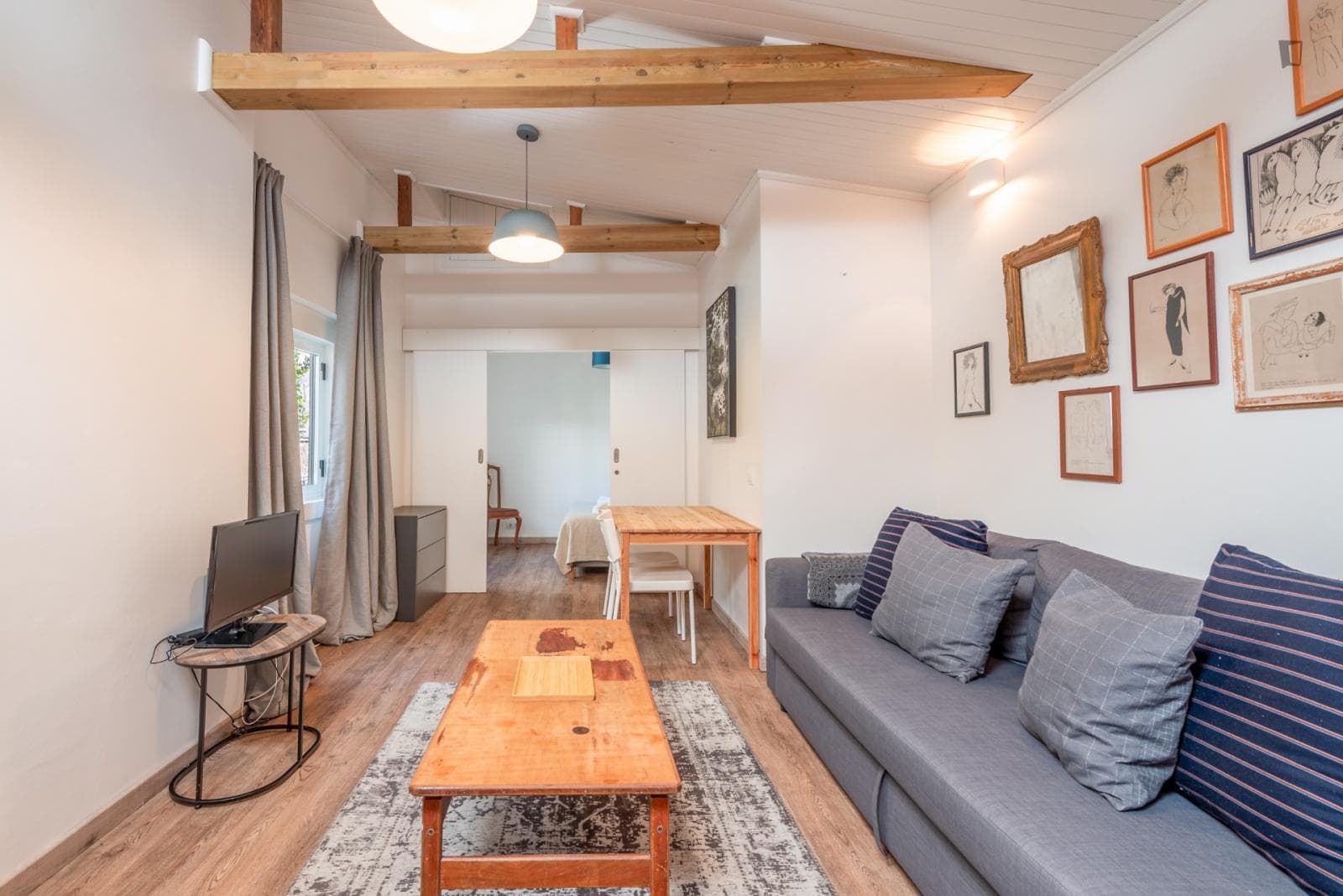 Attractive 1-bedroom apartment in Graça photo 1