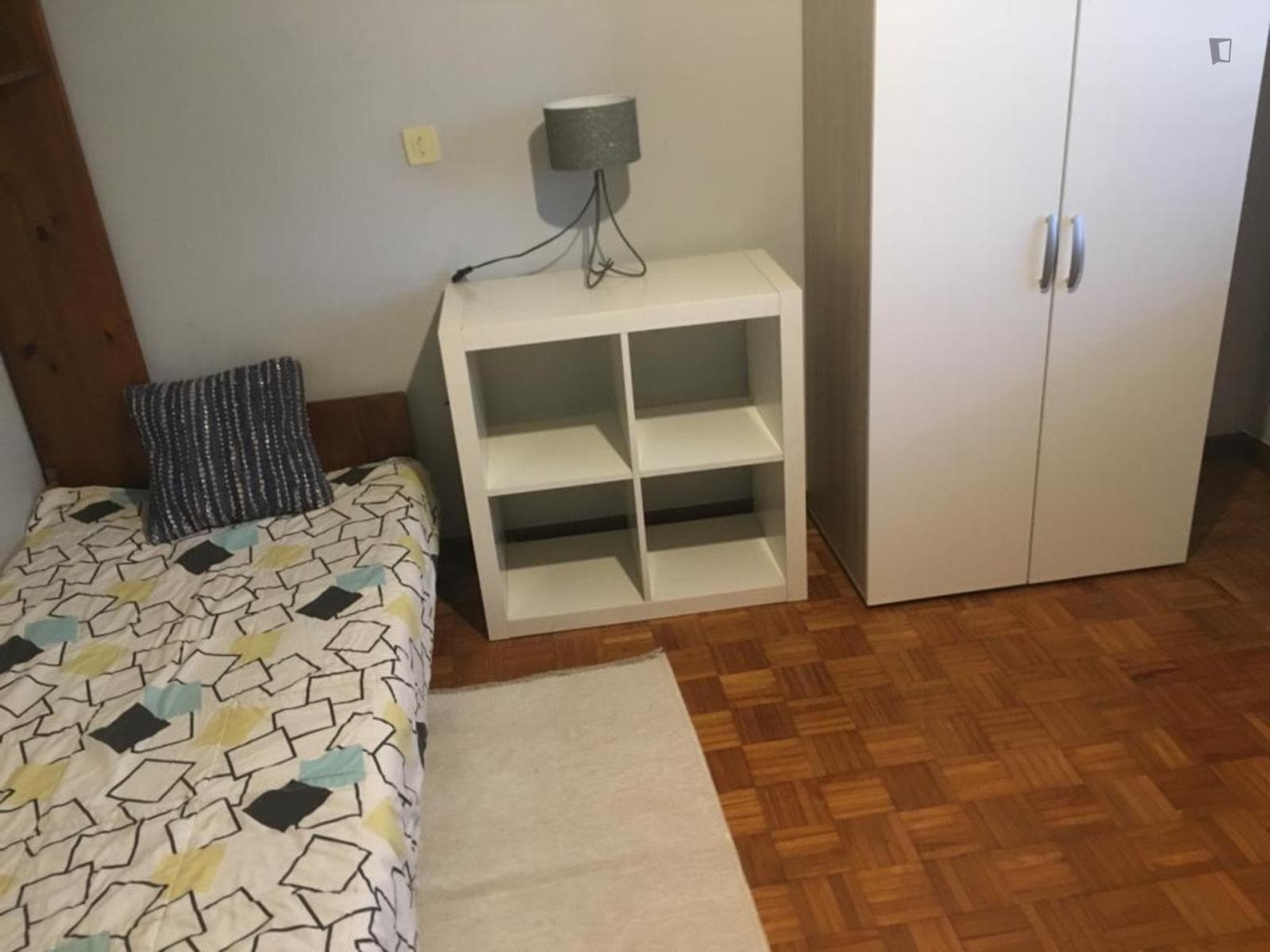 Single bedroom close to Câmara de Gaia metro station photo 1