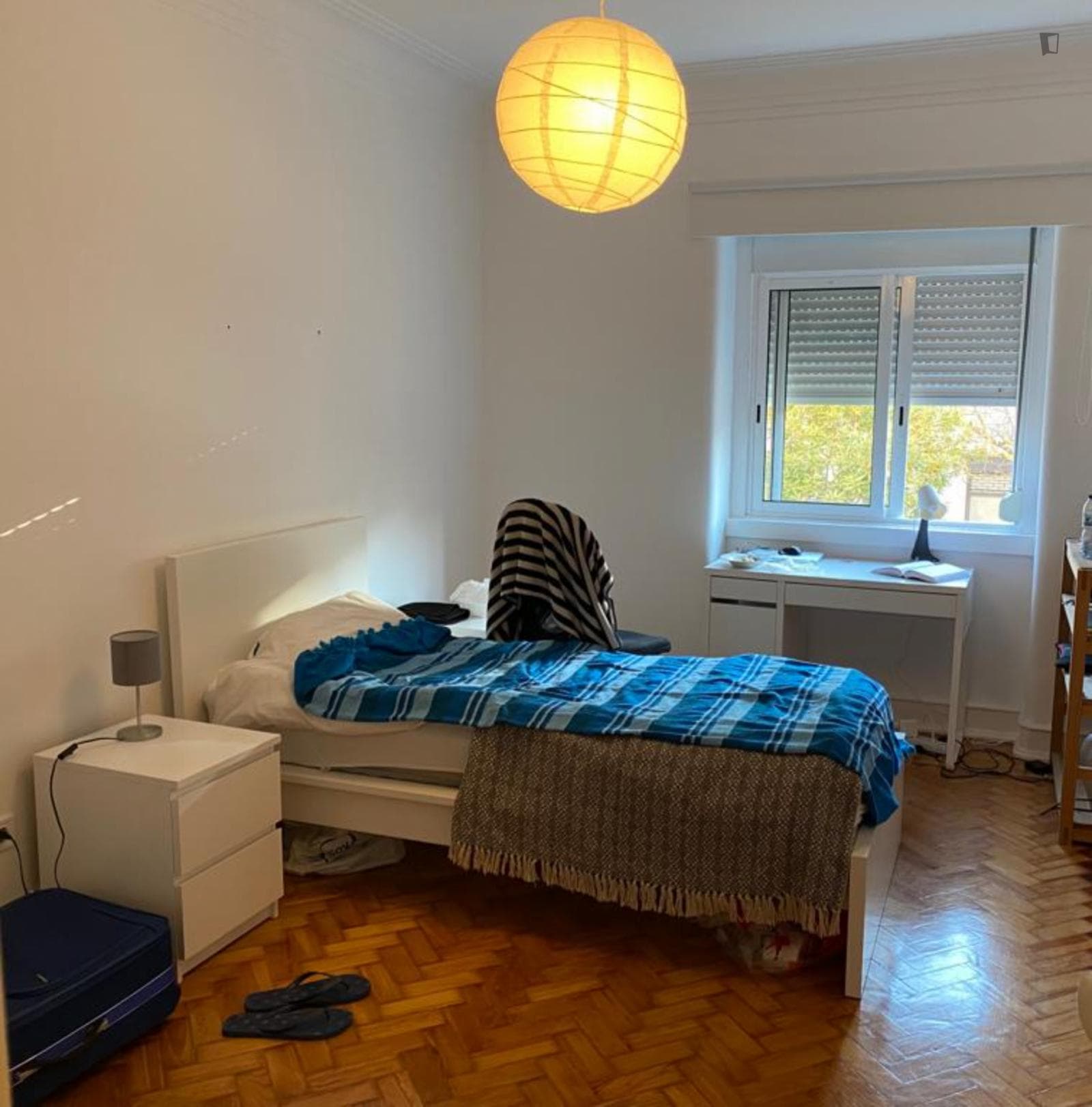 Pleasant single bedroom near the Areeiro metro photo 1