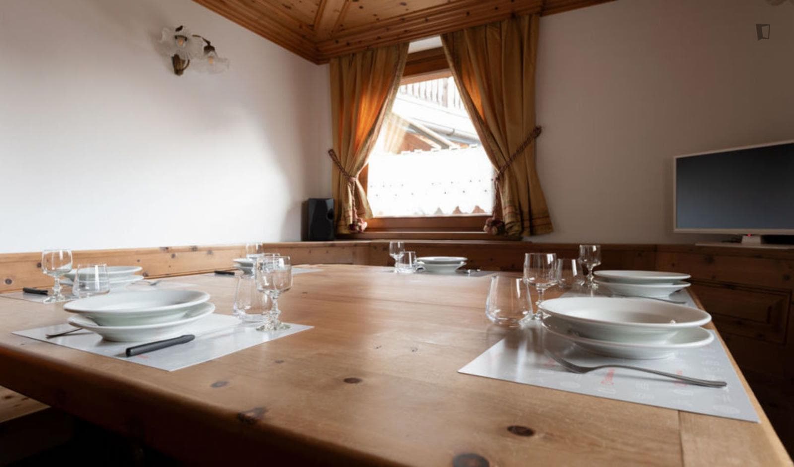 Amazing 4-bedroom apartment near Parco Nazionale dello Stelvio photo 1