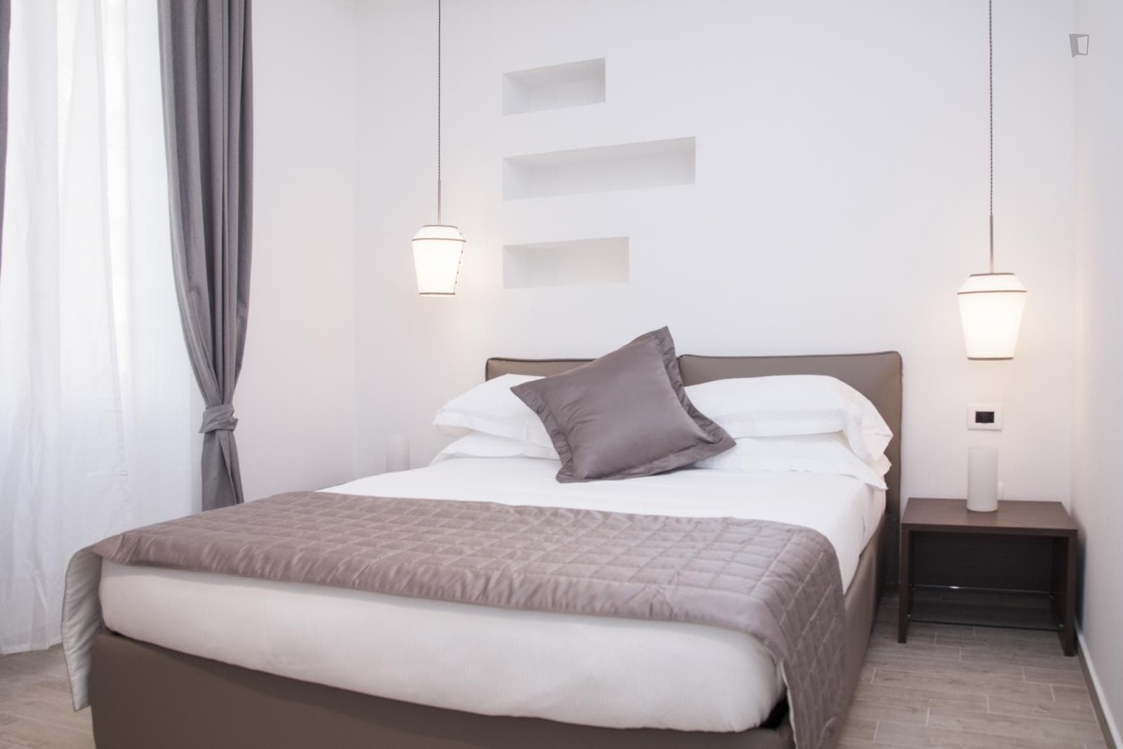 Bright double bedroom in Rione XXII Prati photo 1