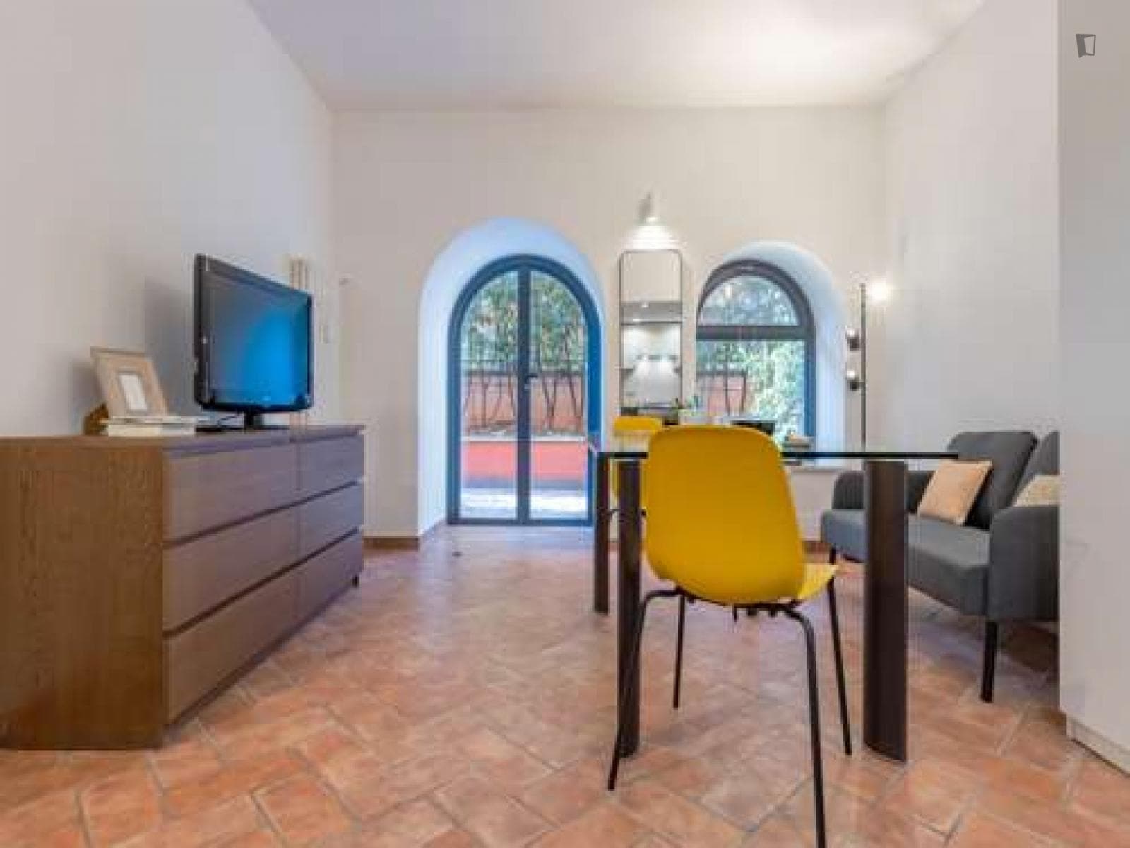 Delightful 1-bedroom apartment in Portuense photo 1