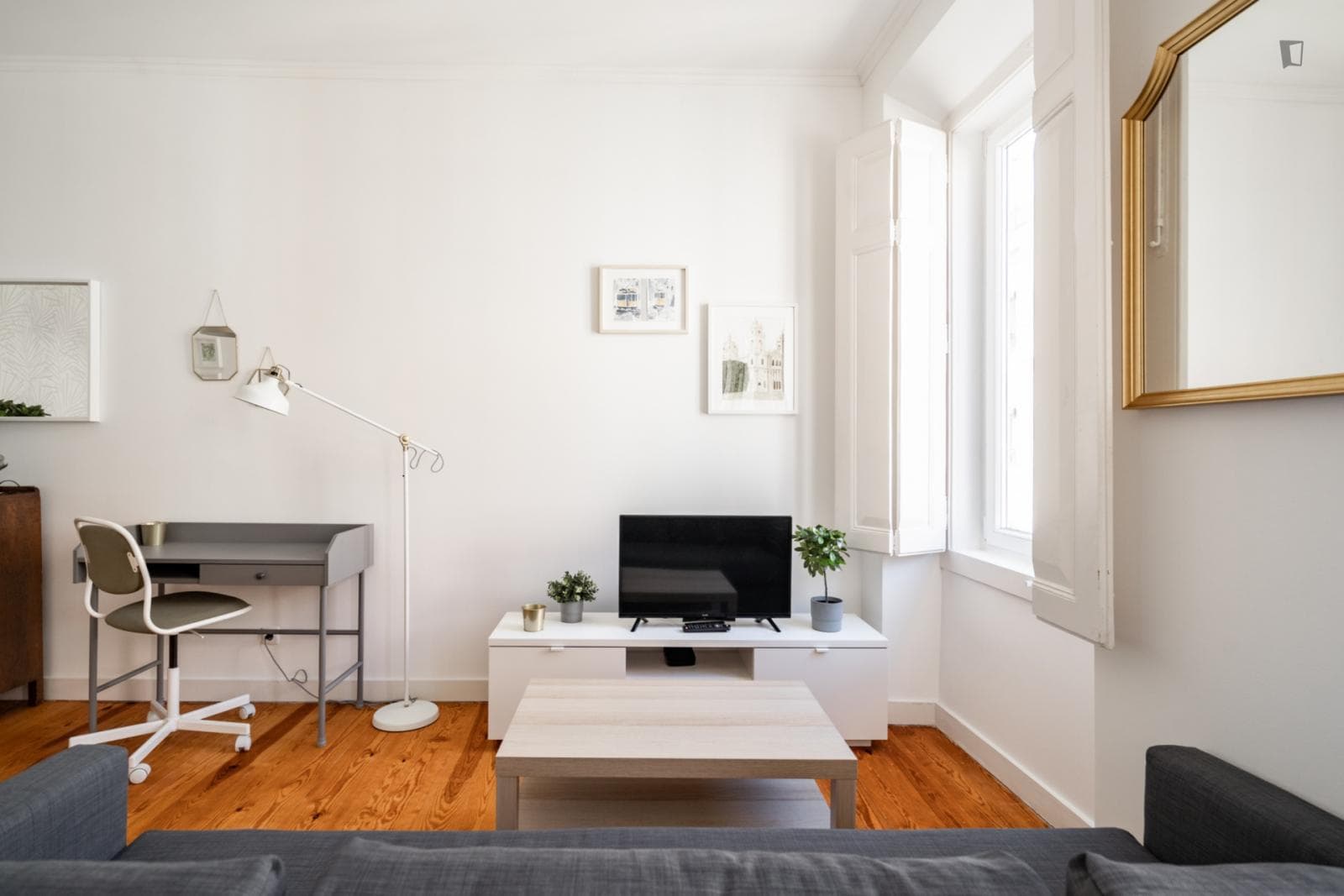 Property photo thumbnail