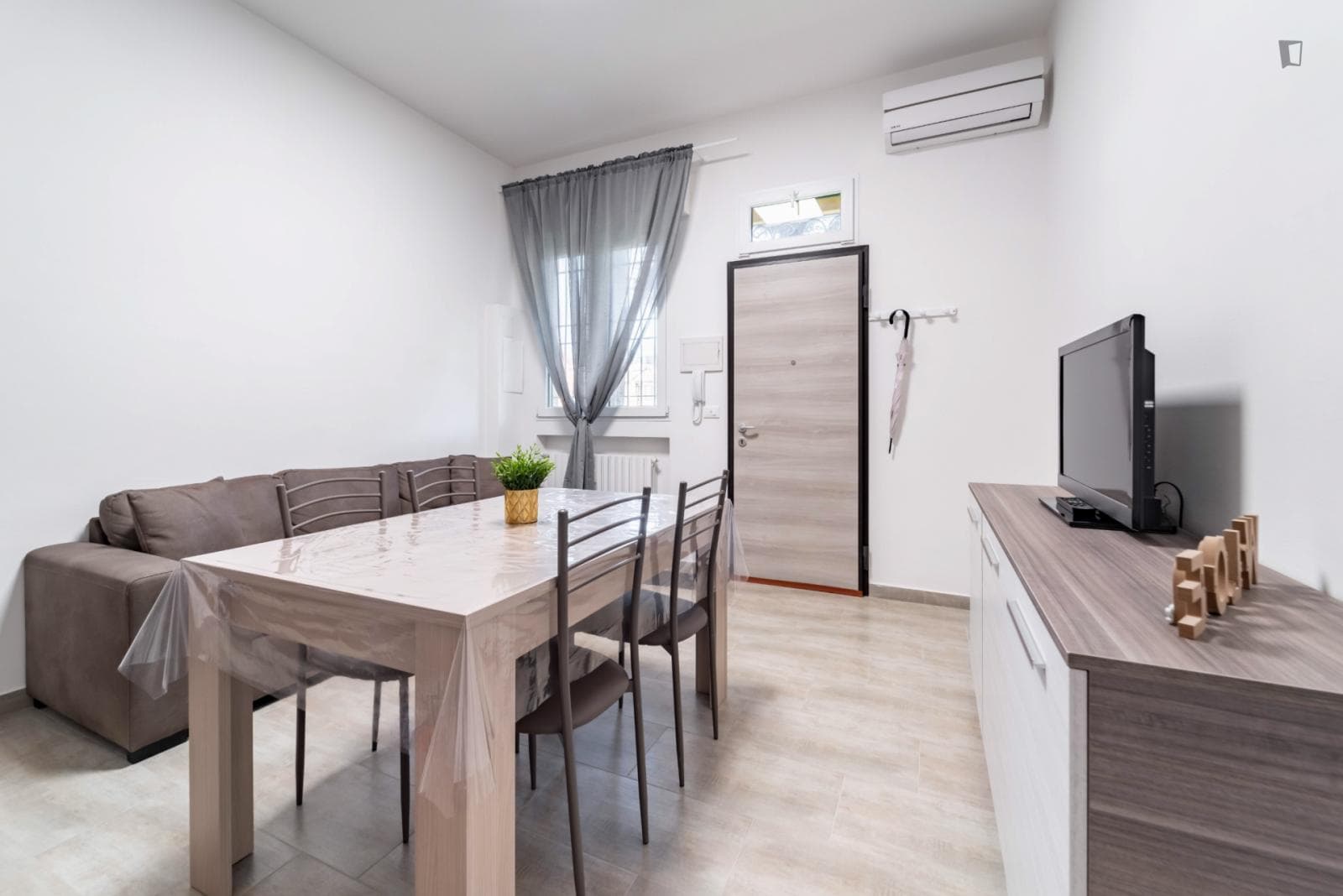Cosy one-bedroom apartment near Parco dei Noci photo 1