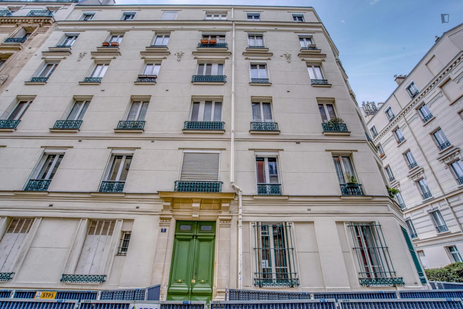 Property photo thumbnail