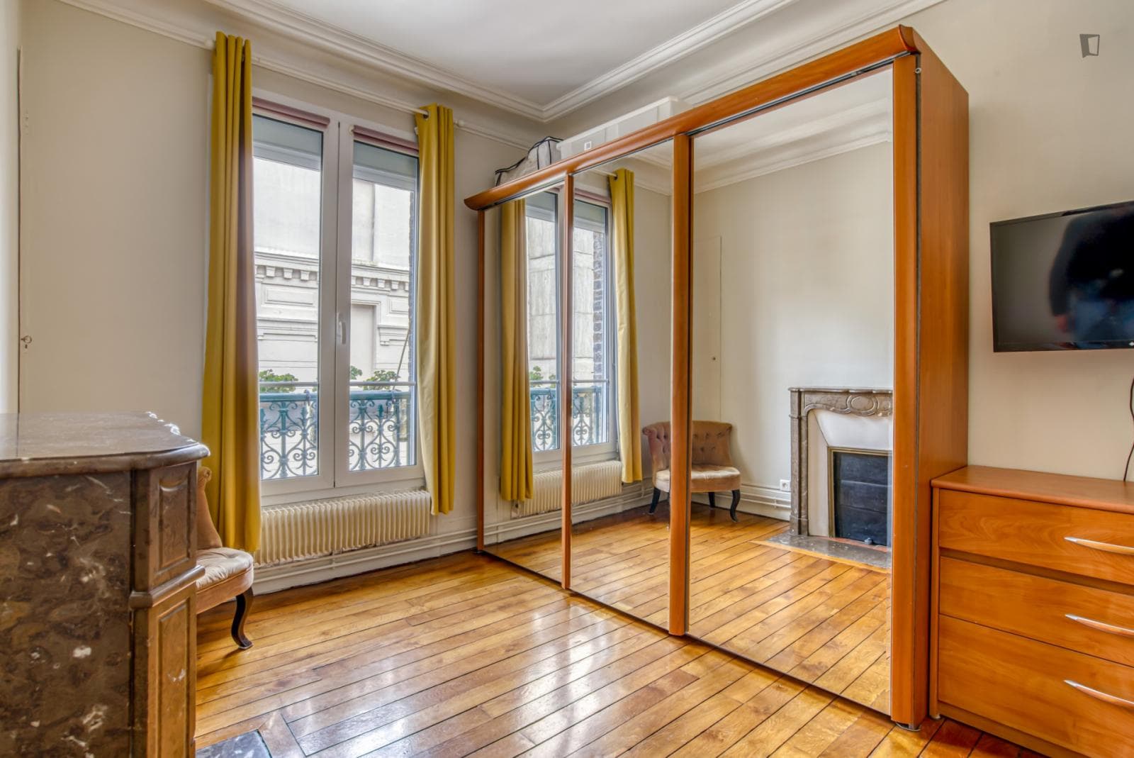 Property photo thumbnail
