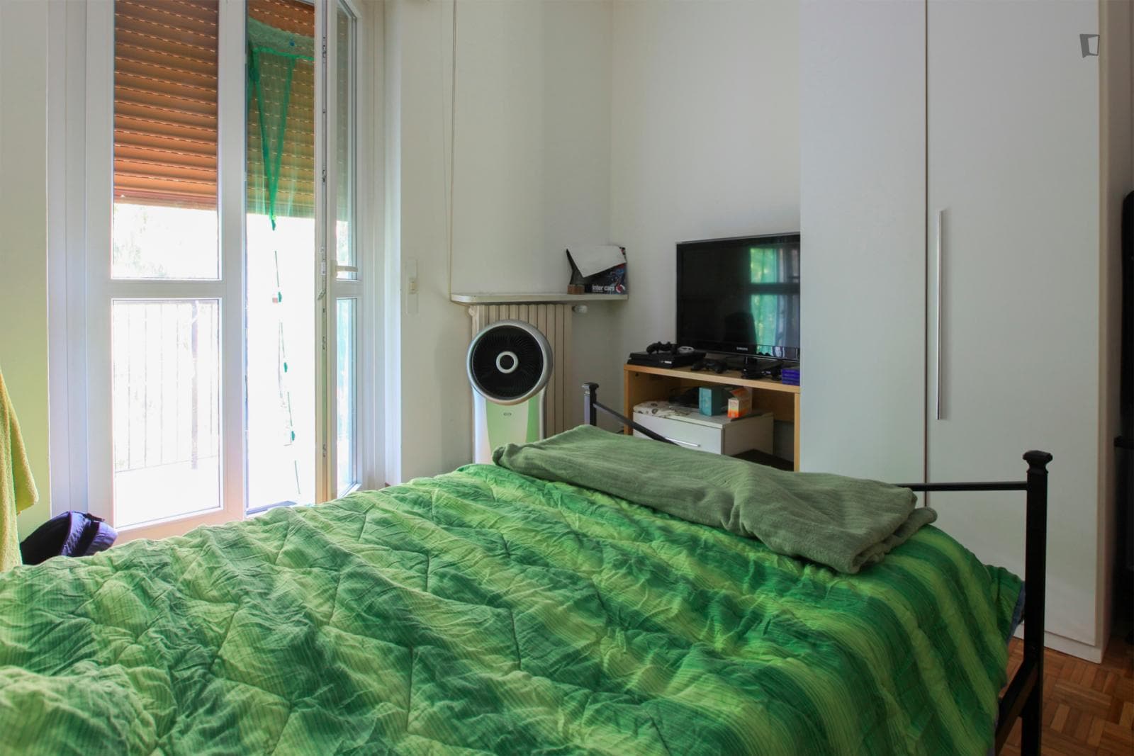 Property photo thumbnail