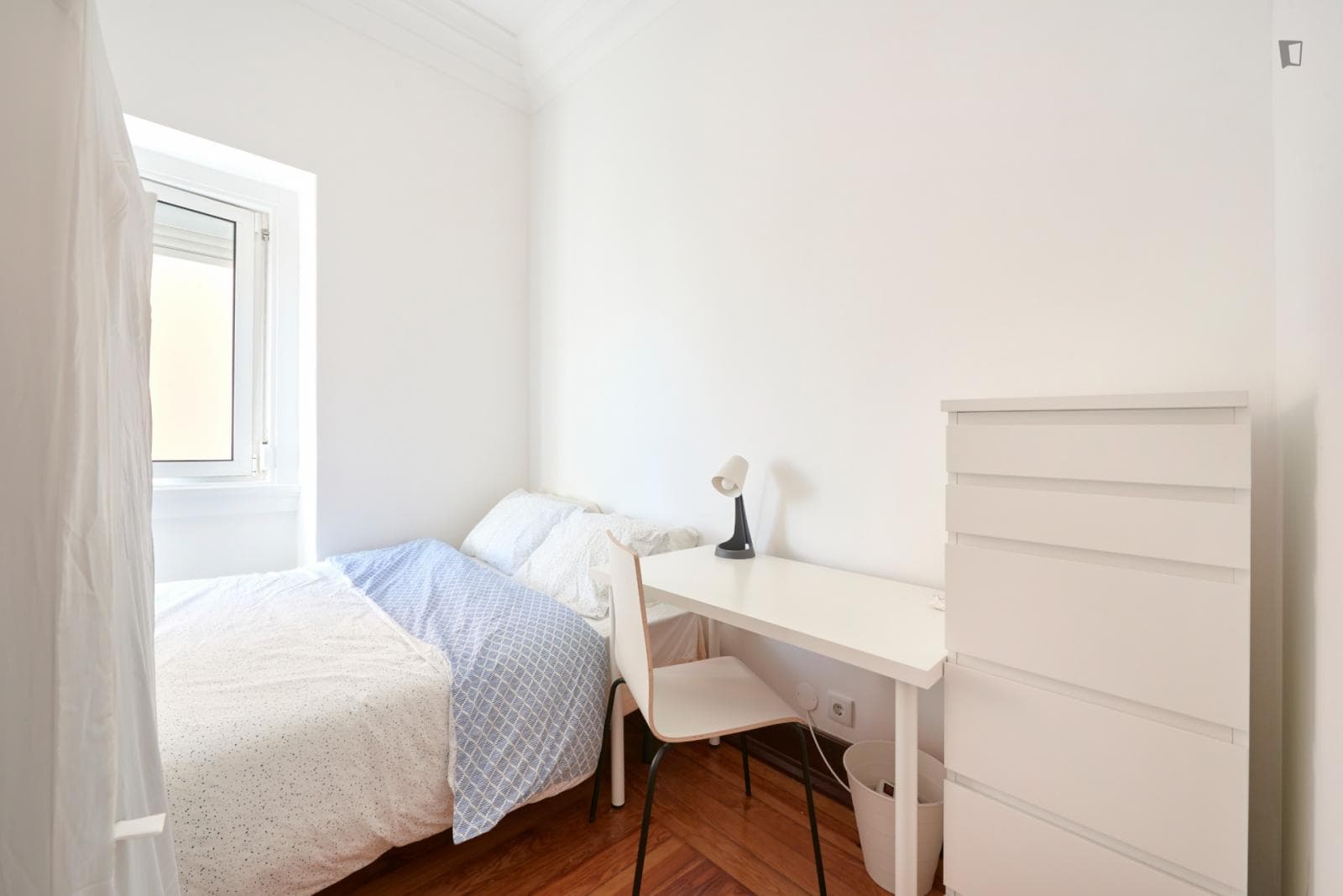 Charming double bedroom close to IST photo 1