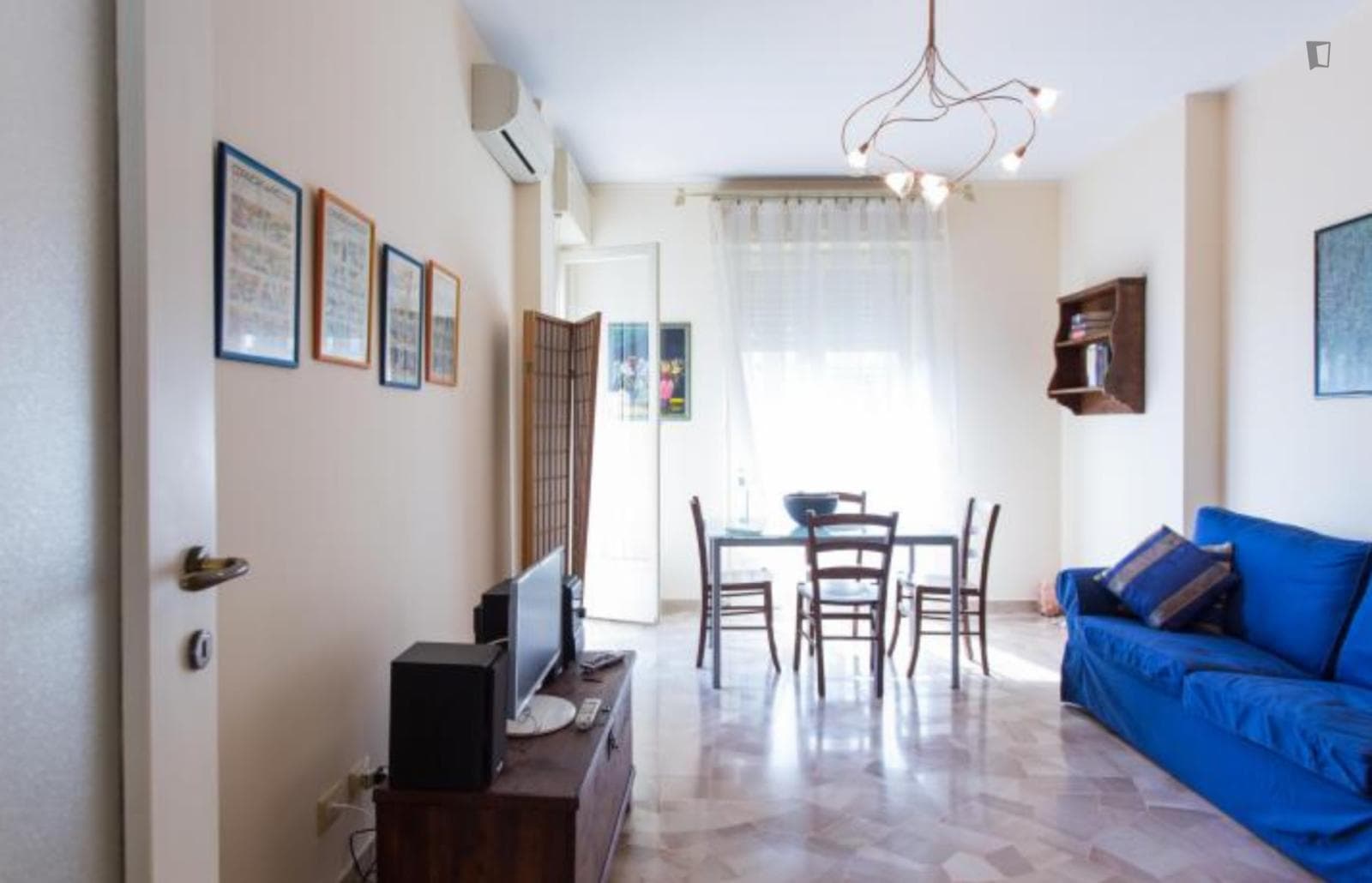 Bright one-bedroom apartment in Portello Neighbourhood photo 1