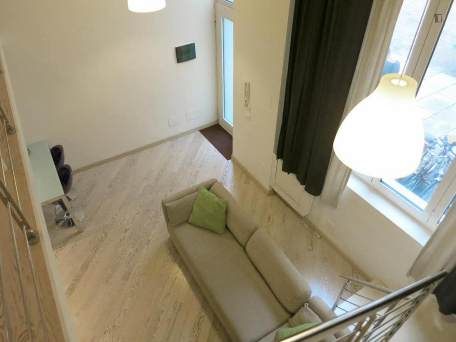 Stunning one-bedroom apartment near Nuova Accademia di Belle Arti photo 1