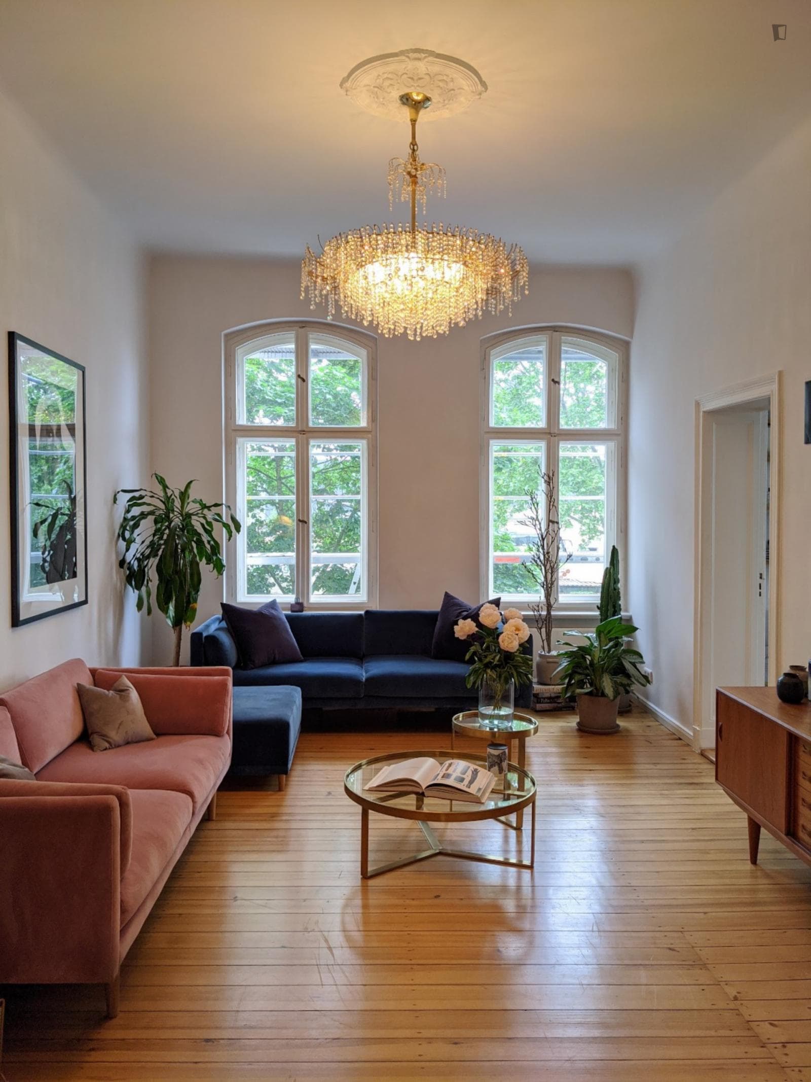 Appealing 1-bedroom apartment in Moabit photo 1