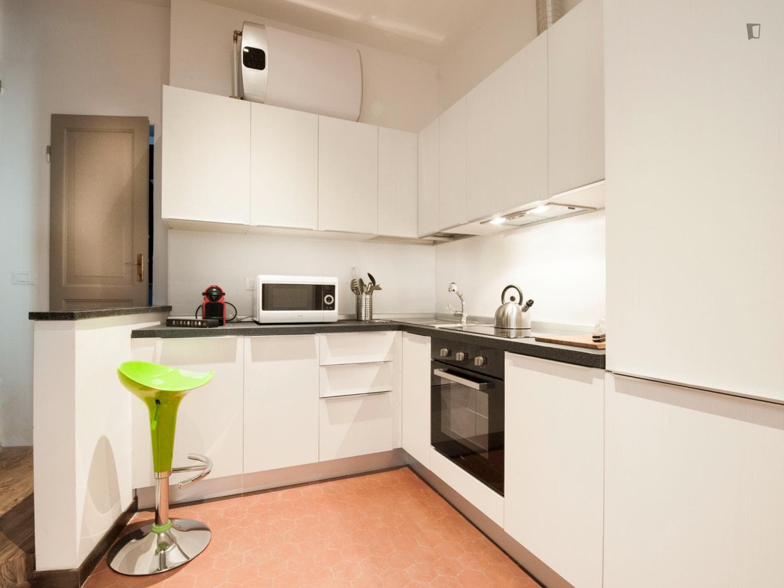 Lovely 1-bedroom apartment in the centre of Bologna photo 1