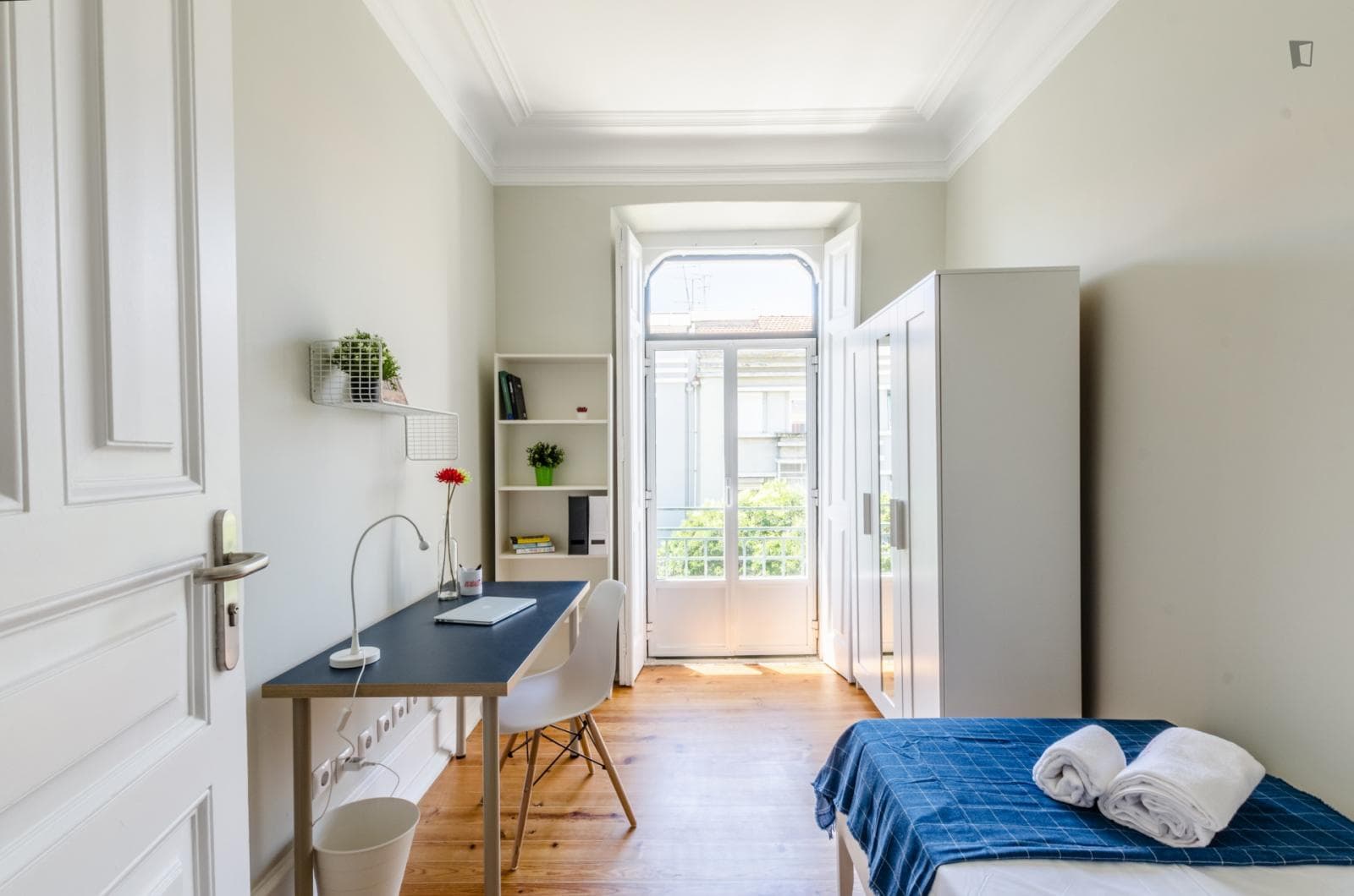 Property photo thumbnail