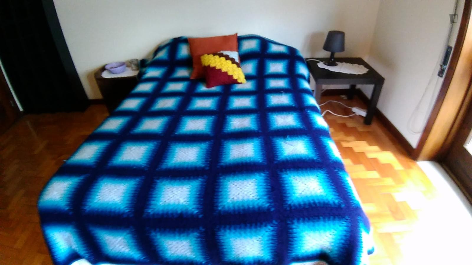 Double bedroom, with private bathroom and balcony photo 1