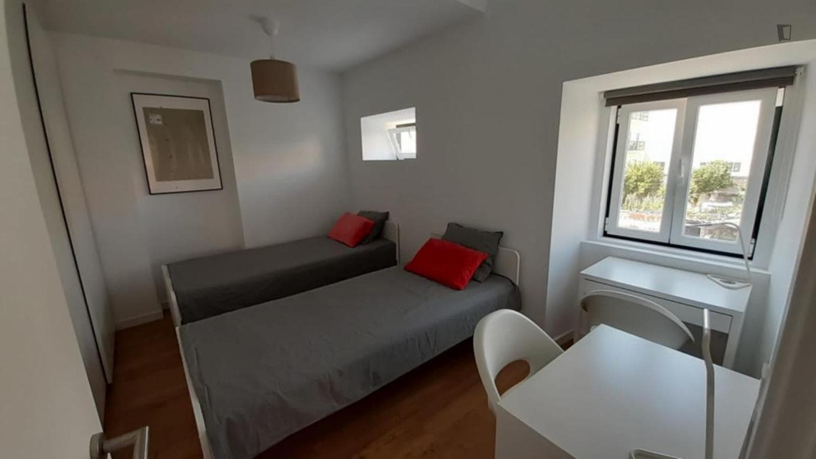 Very nice twin bedroom near the Praça do Quebedo train station photo 1